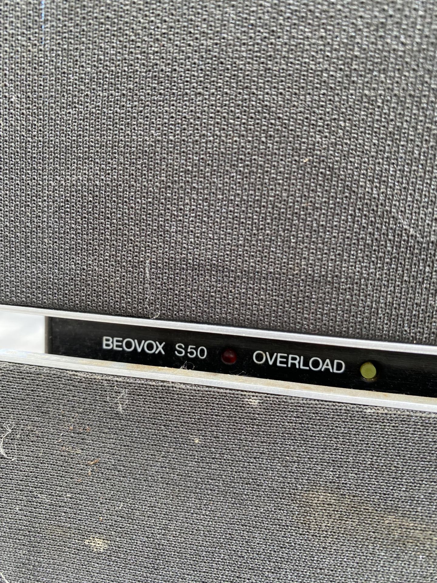 A PAIR OF RETRO BANG AND OULFSEN BEOVOX S50 SPEAKERS - Image 3 of 4