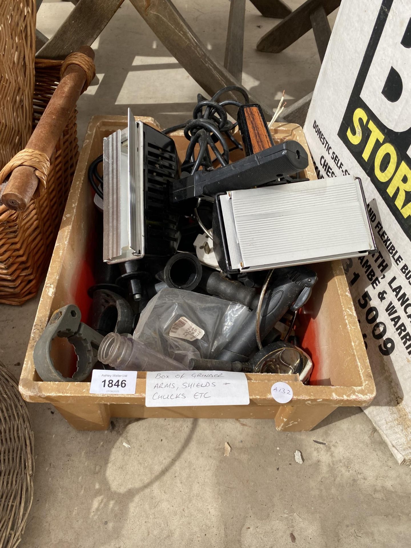 A BOX OF ASSORTED GRINDER ARMS, SHIELDS AND CHUCKS ETC