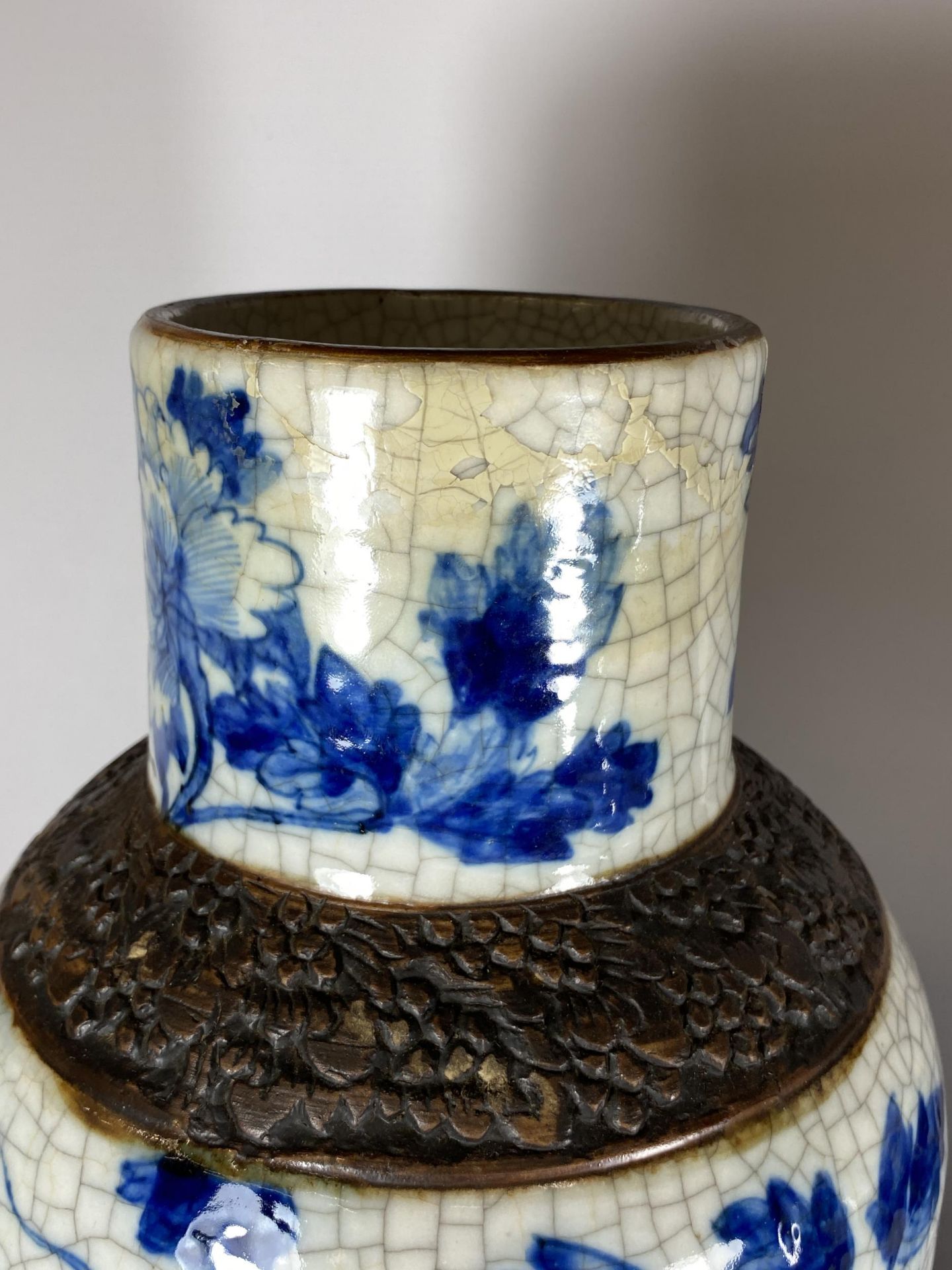 A PAIR OF EARLY 20TH CENTURY CHINESE BLUE AND WHITE CRACKLE GLAZE DRAGON DESIGN VASES, A/F, HEIGHT - Image 6 of 13
