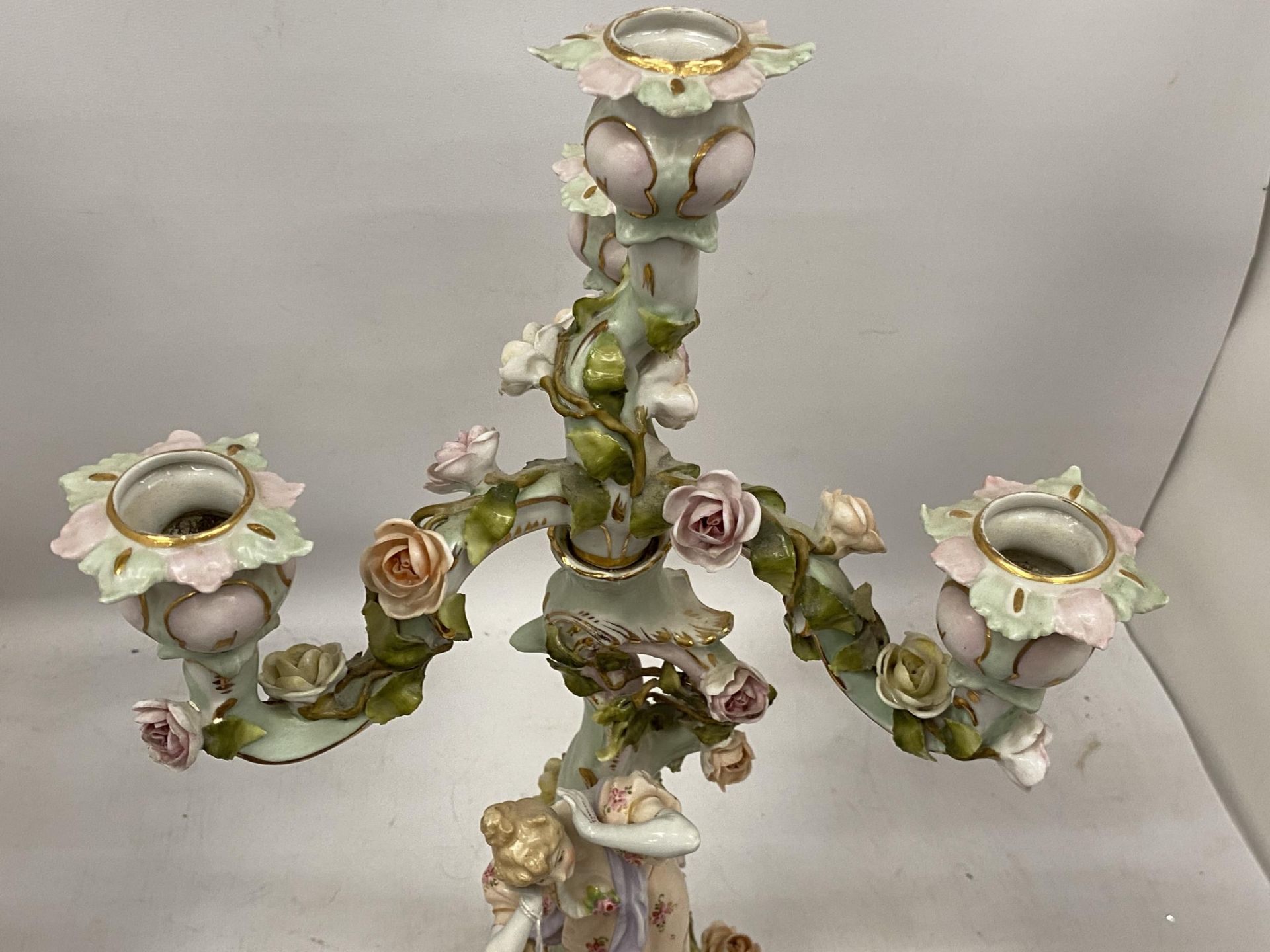 A DRESDEN CONTINENTAL HARD PASTE PORCELAIN CHERUB THREE BRANCH CANDLESTICK, HEIGHT 45CM - Image 3 of 4