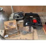 AN ASSORTMENT OF TOOLS TO INCLUDE SMALL FILES, A BENCH VICE AND A DETAIL DRILL ETC