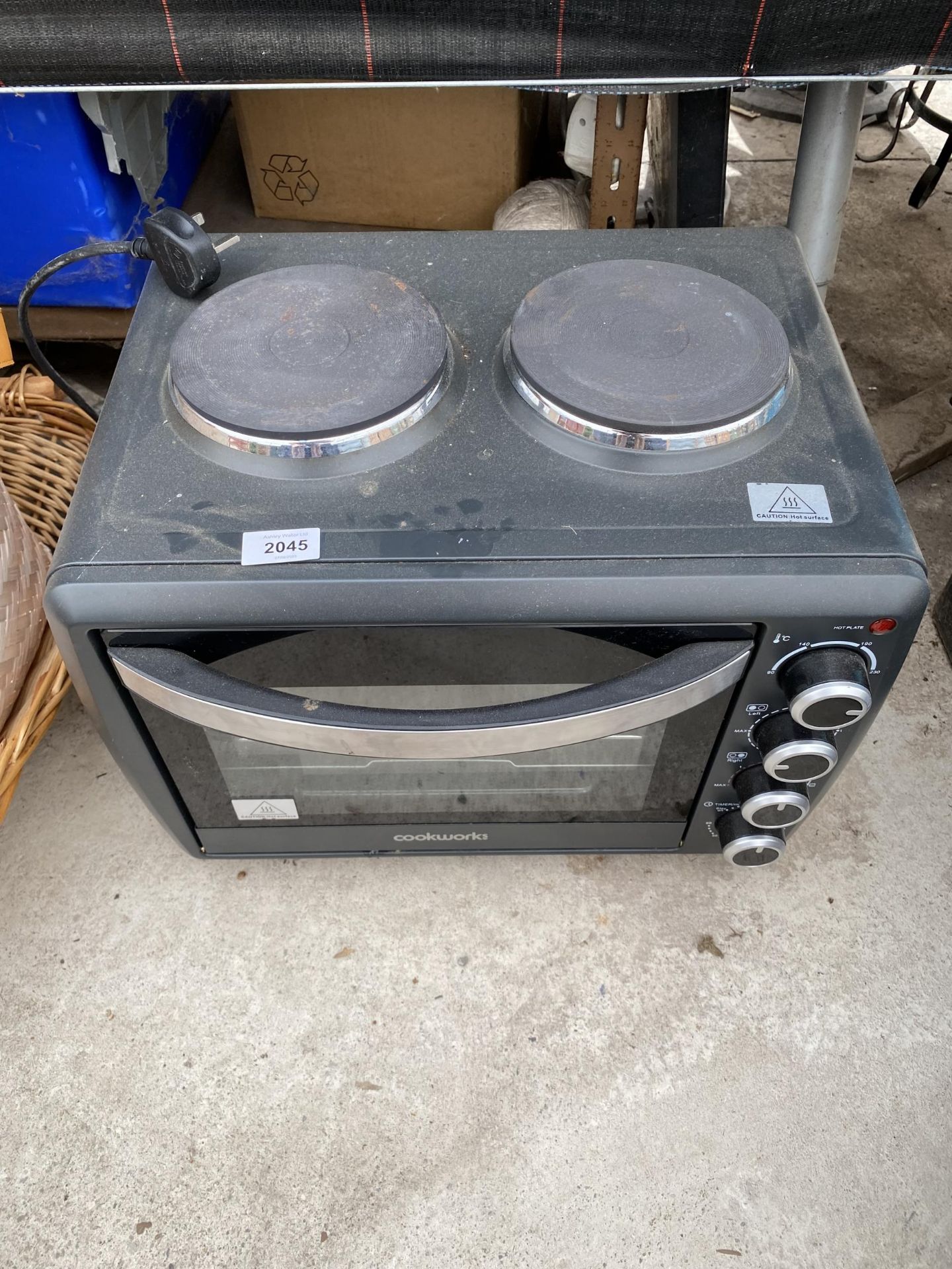 A COOKWORKS MINI OVEN AND HOB