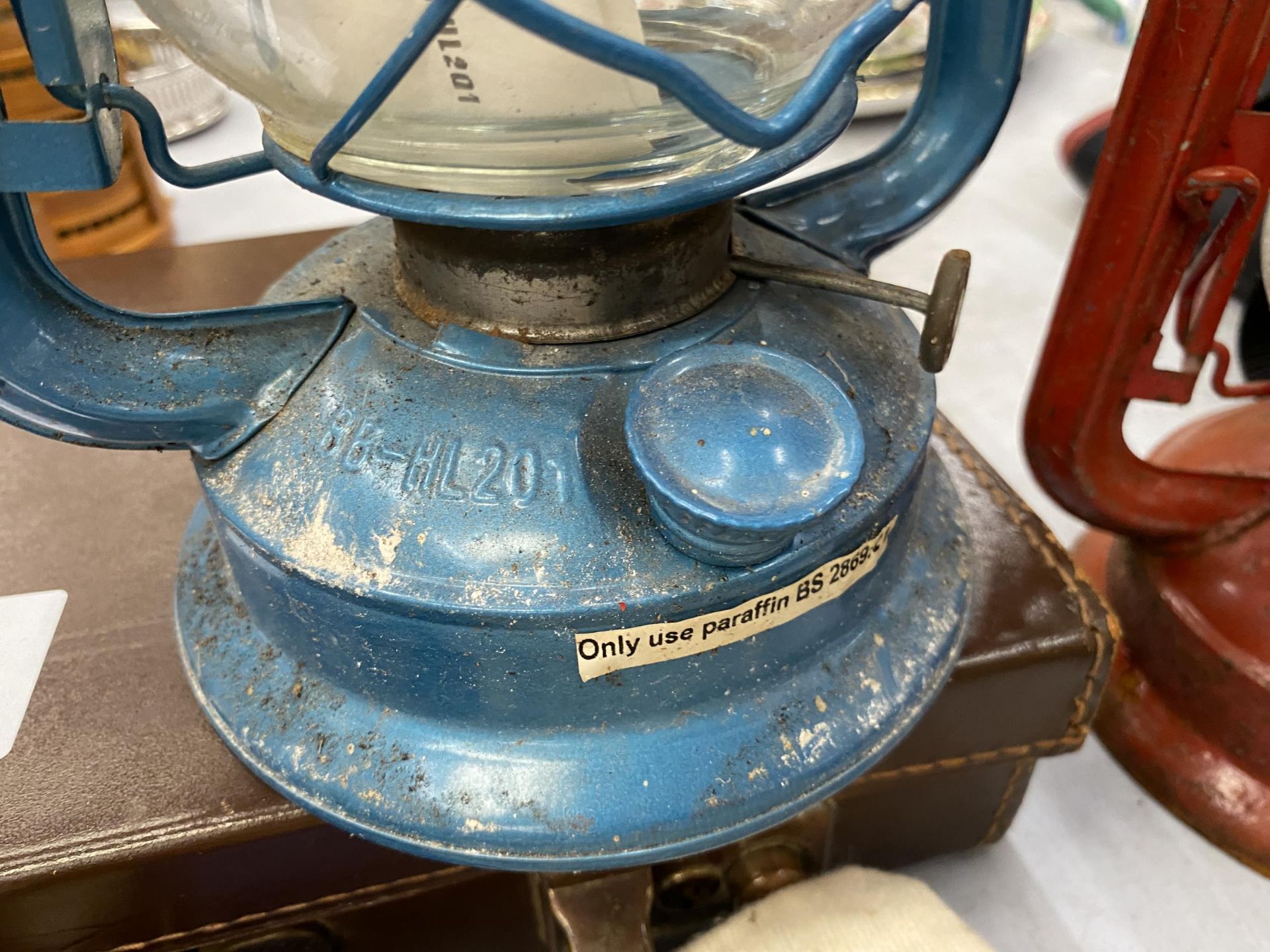 TWO VINTAGE HURRICANE LAMPS - Image 2 of 3