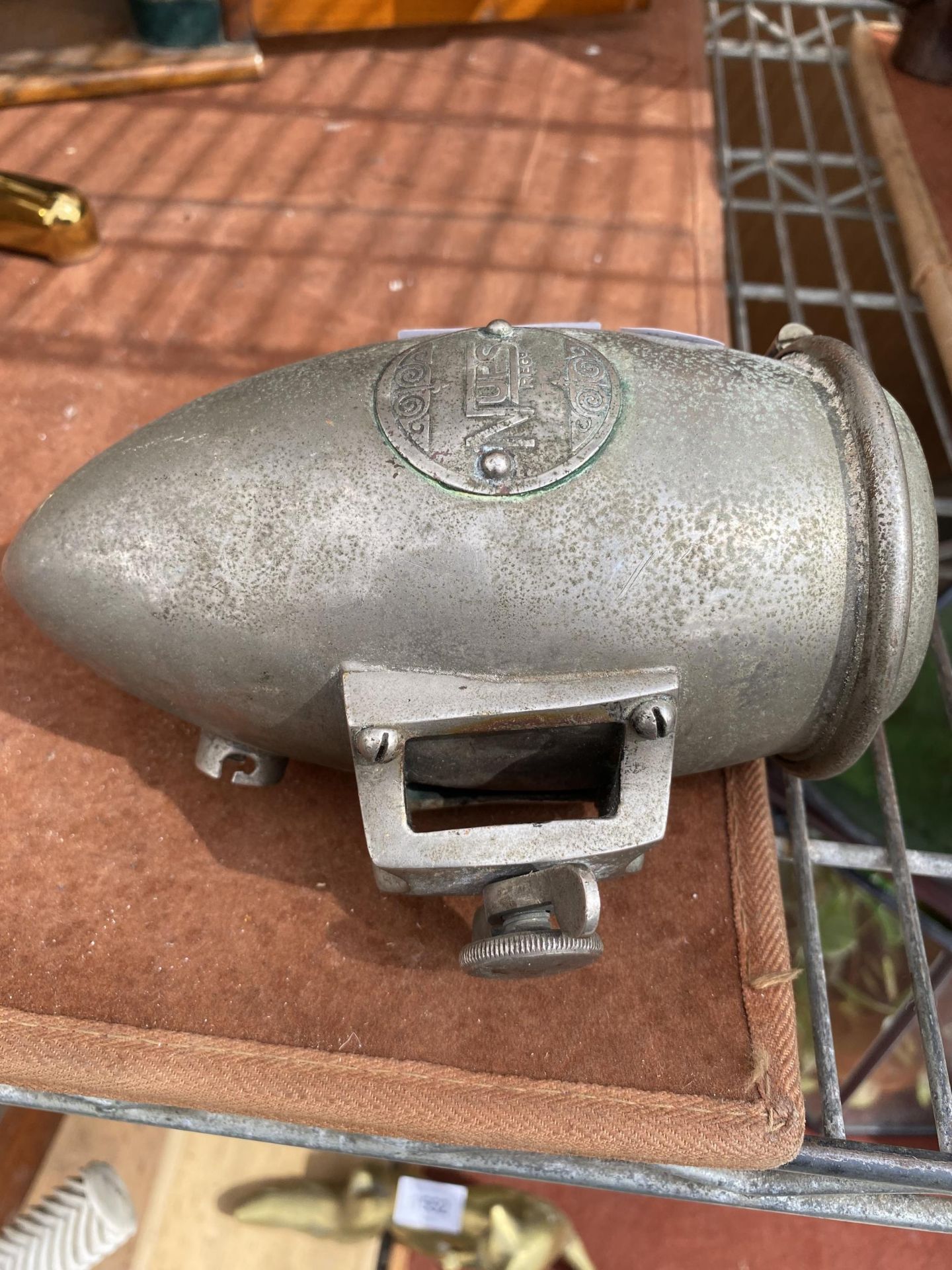 A VINTAGE NUPS REG BULLET AUTOMOBILE LIGHT - Image 2 of 5