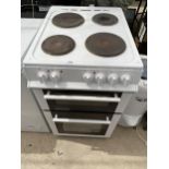 A WHITE AND BLACK FREESTANDING ELECTRIC OVEN AND HOB