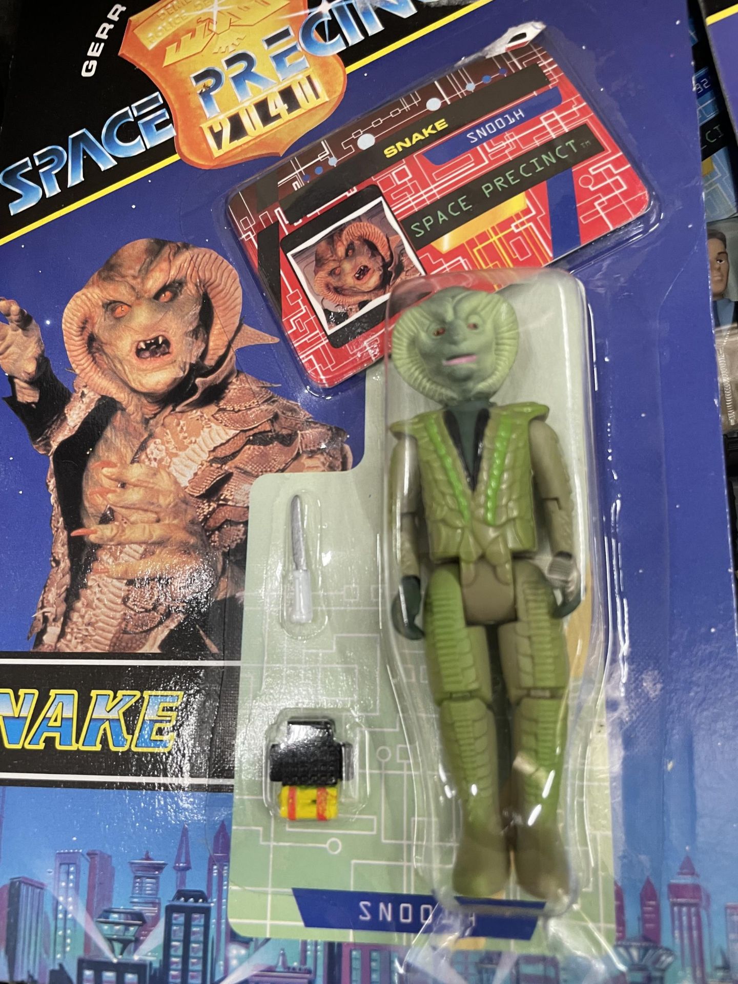 NINE CARDED SPACE PRECINCT CHARACTERS AND ONE SPACE WARS - Image 2 of 5