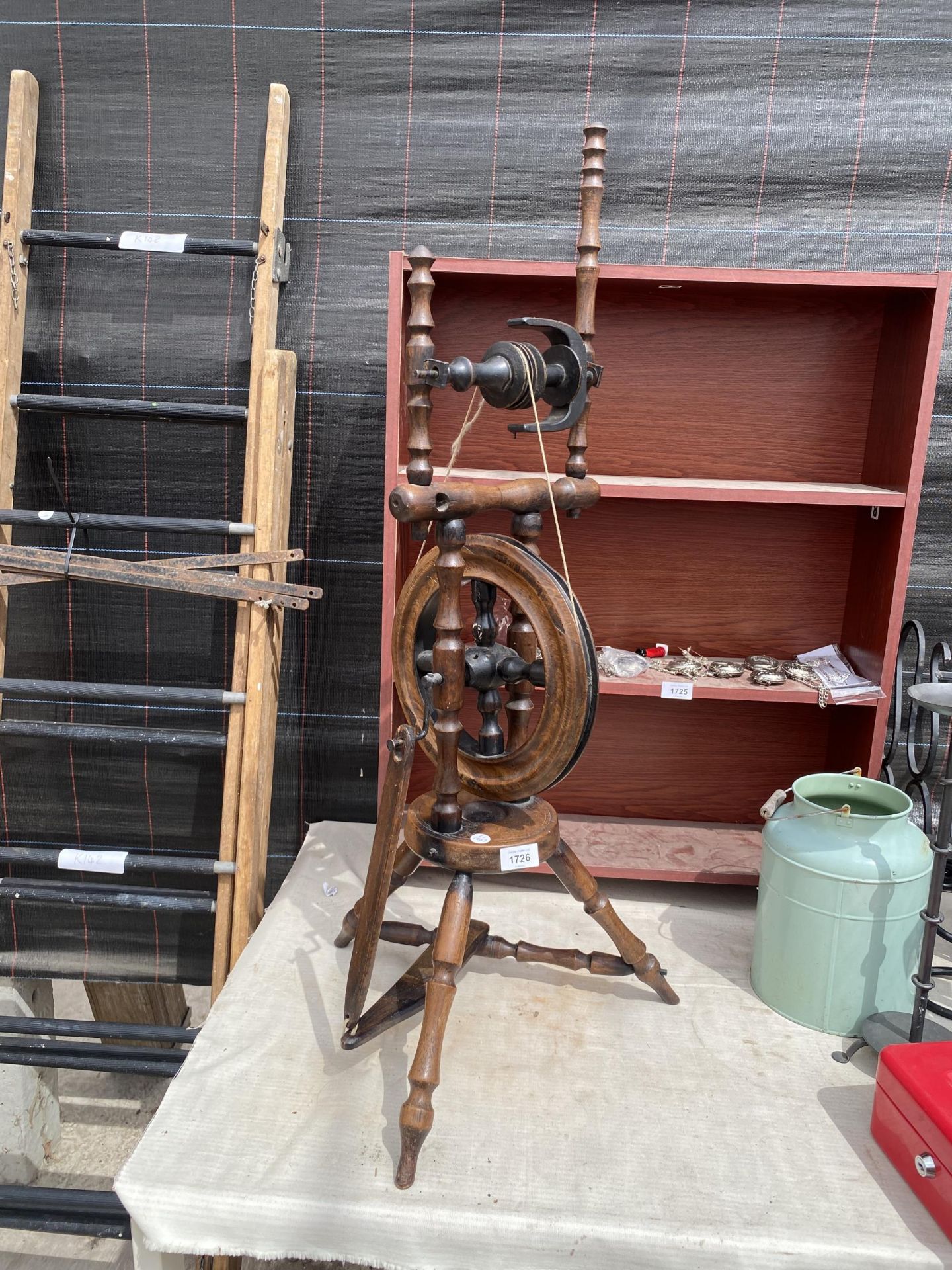 A VINTAGE WOODEN WOOL LOOM