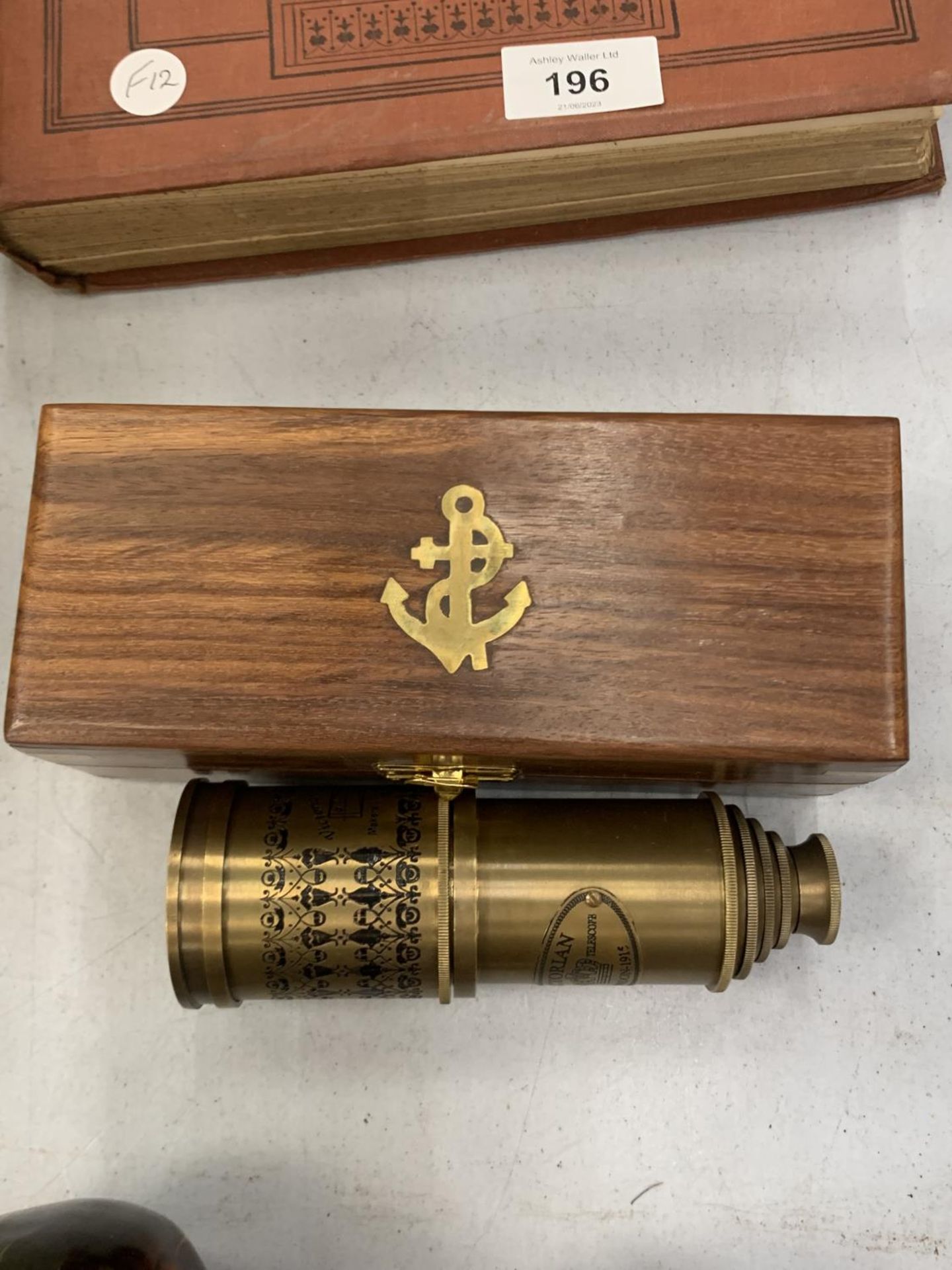 A BOXED BRASS VINTAGE STYLE TELESCOPE 'VICTORIAN MARINE' - Image 3 of 3