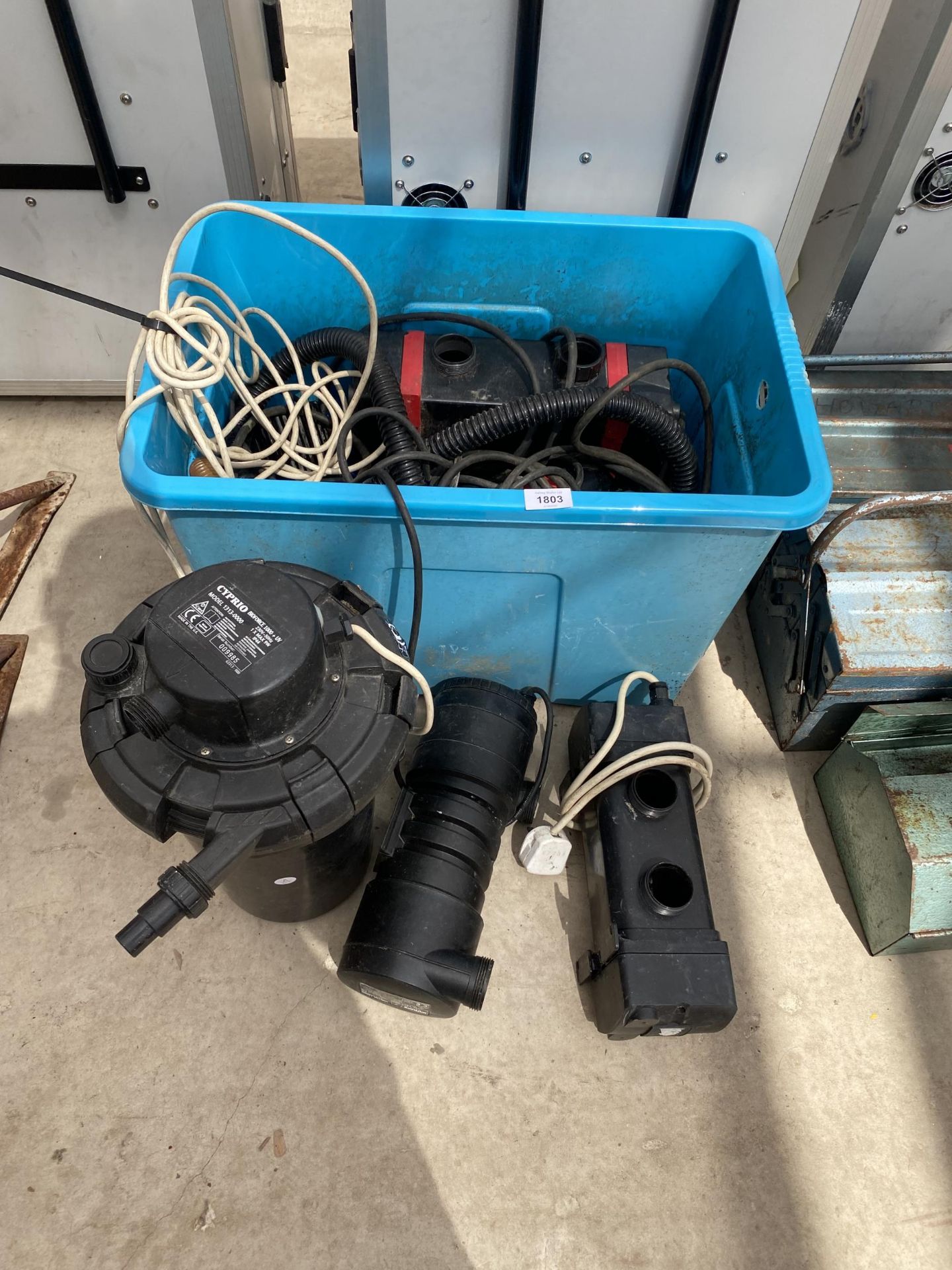 AN ASSORTMENT OF ITEMS TO INCLUDE WATER PUMPS ETC