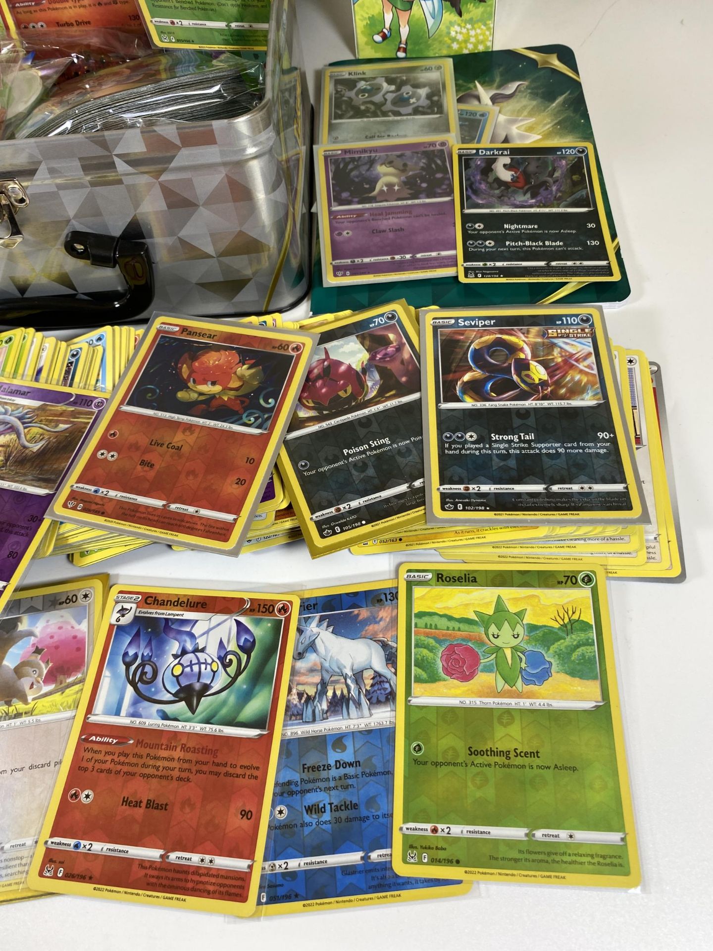 A POKEMON TIN TRAINER BOX FULL OF CARDS, GAME COUNTERS, RARES, HOLOS ETC - Image 5 of 5