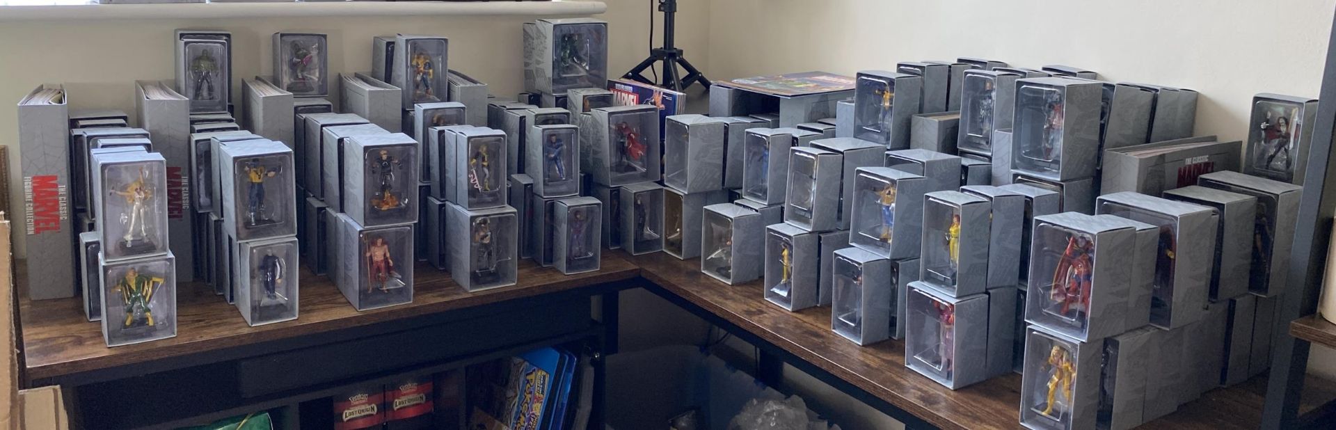 A COMPLETE SET OF 1-200 THE CLASSIC MARVEL COLLECTION FIGURES, ALL BOXED AS NEW COMPLETE WITH 200 - Image 3 of 12