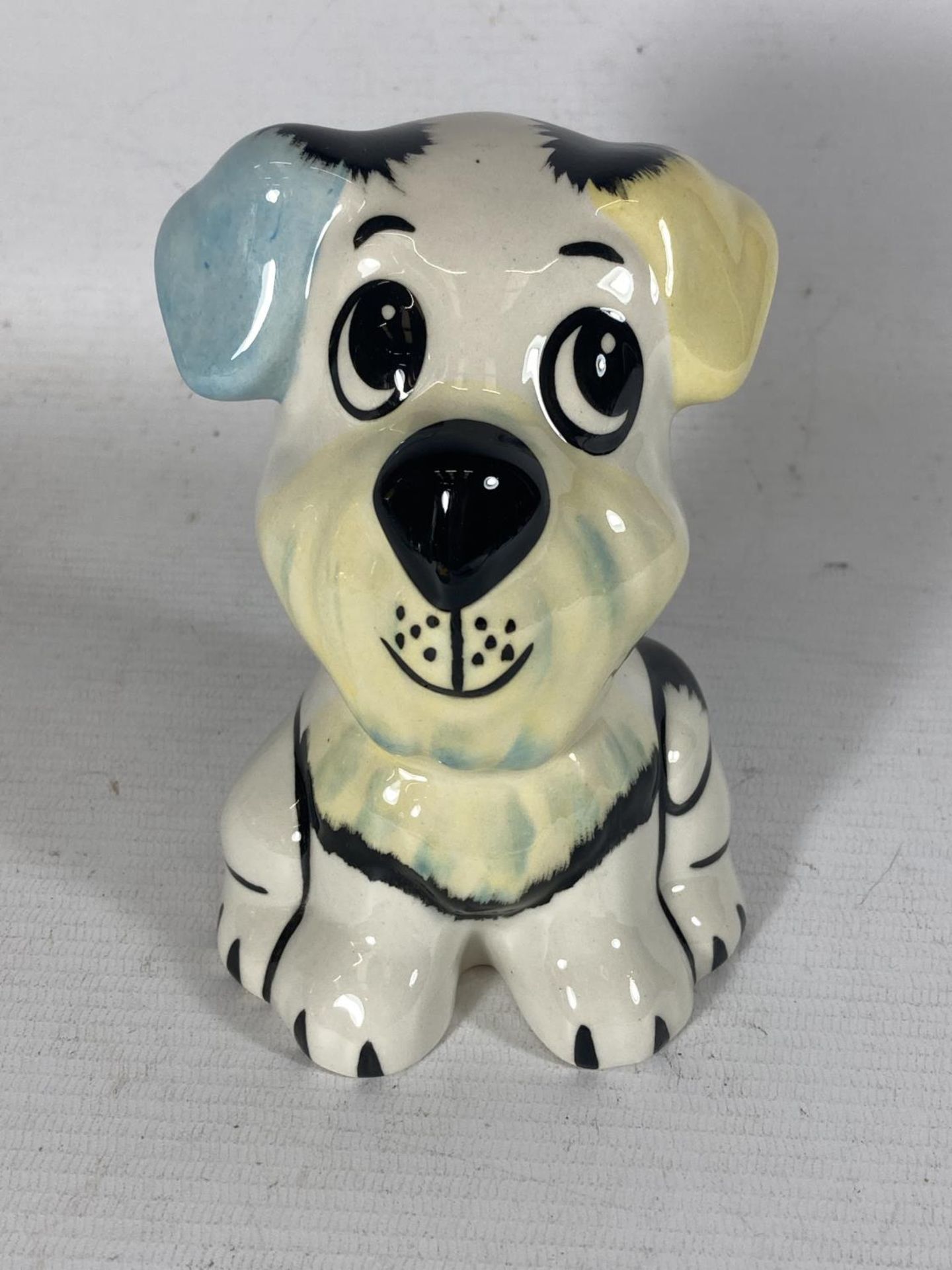 A LORNA BAILEY HANDPAINTED AND SIGNED DOG - WUF WUF