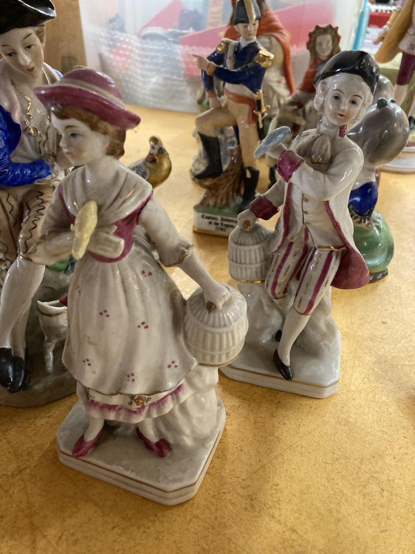 A LARGE QUANTITY OF VINTAGE STAFFORDSHIRE FIGURES - Image 6 of 6