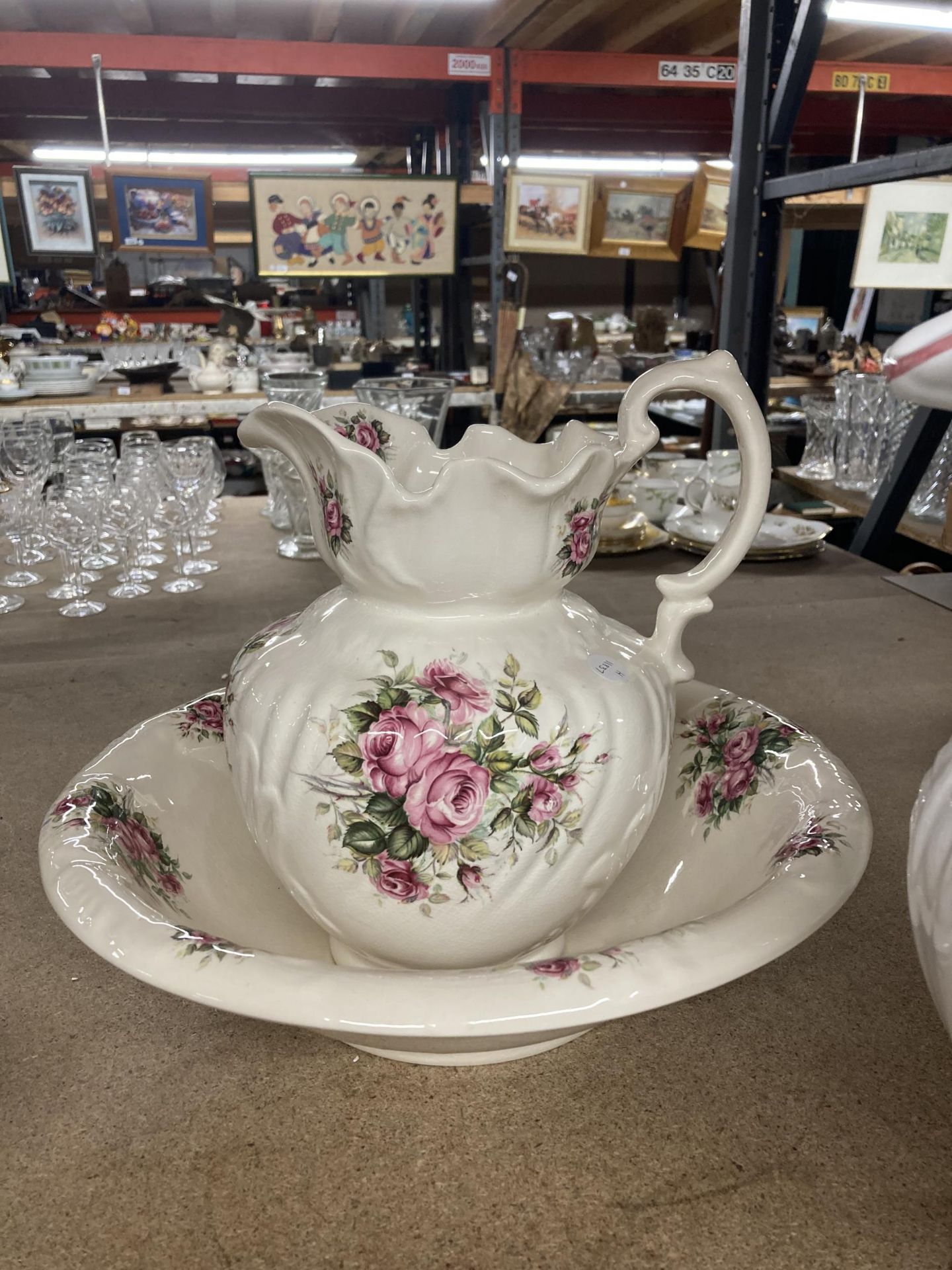 A VICTORIAN WASH BOWL AND JUG PLUS A LARGE JUG - Image 3 of 3