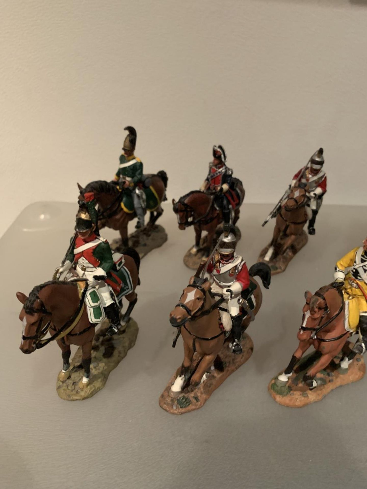 ELEVEN DEL PRADO DIE CAST NAPOLIONIC ERA FIGURES OF SOLDIERS ON HORSEBACK TO INCLUDE SPANISH, - Bild 2 aus 6