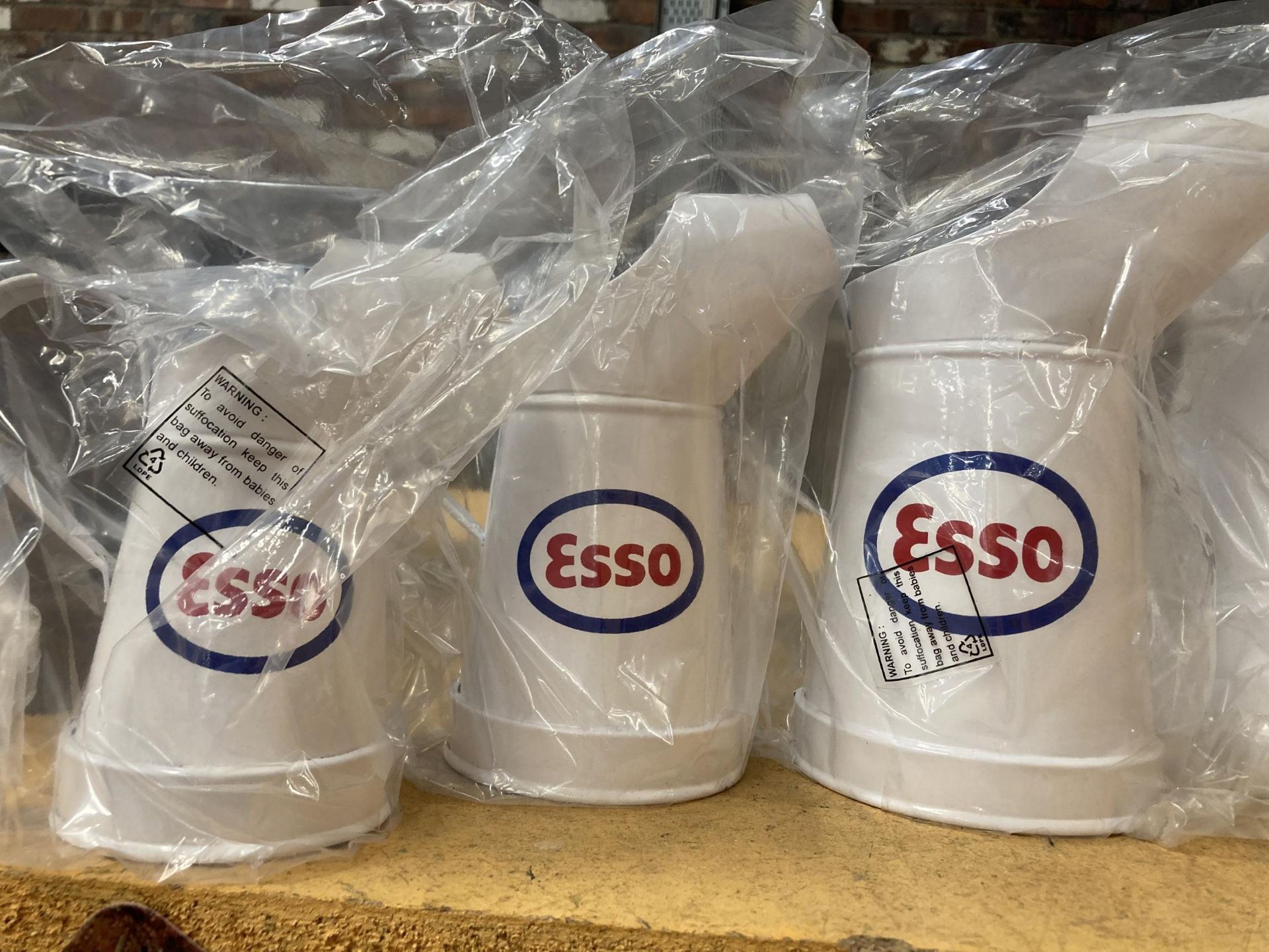 A SET OF FIVE WHITE GRADUATED 'ESSO' OIL CANS - Image 2 of 3