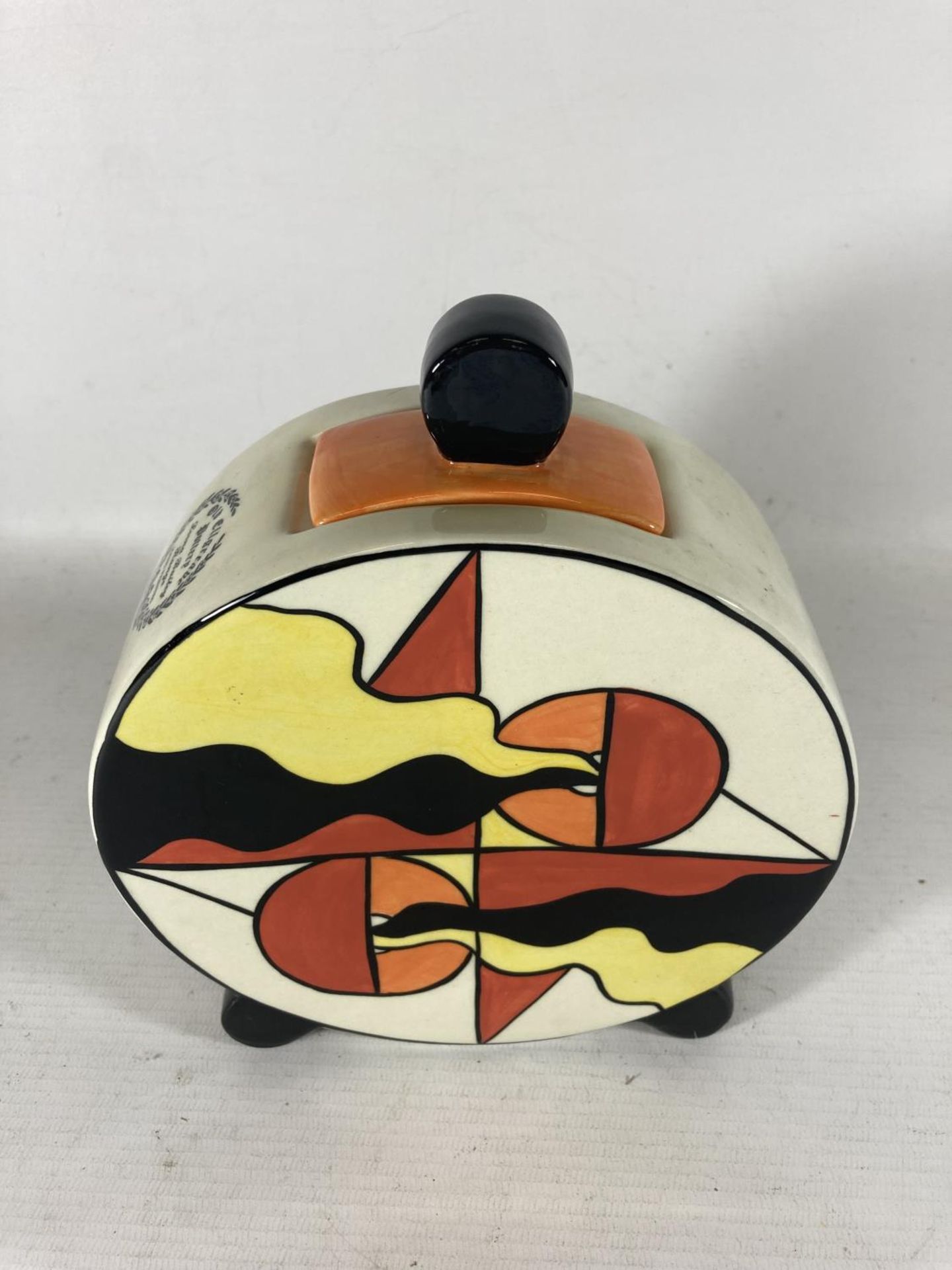 A LORNA BAILEY HANDPAINTED AND SIGNED LIDDED POT PATTERN MIRAGE - Image 3 of 4