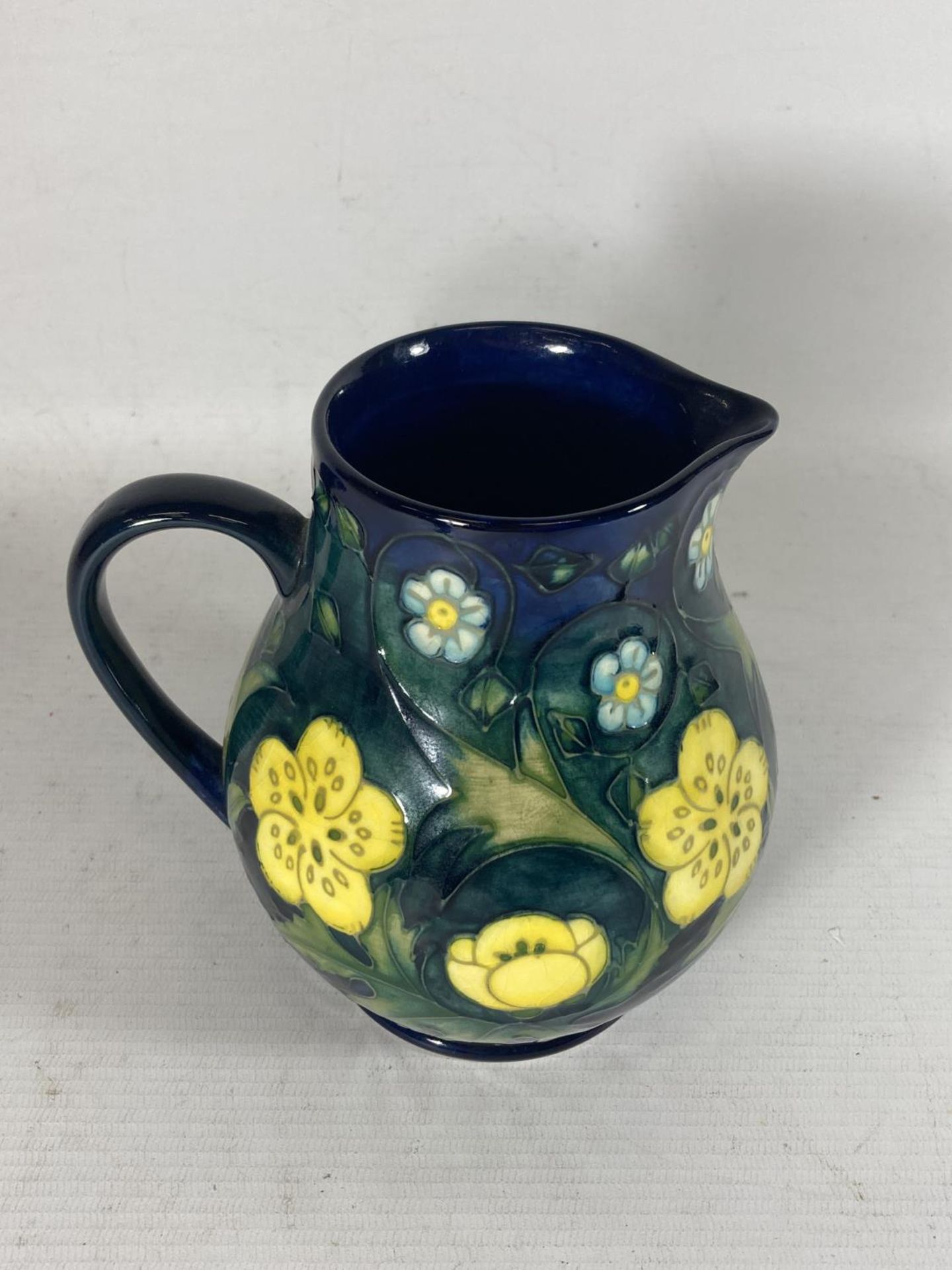 A MOORCROFT POTTERY BUTTERCUP PATTERN JUG BY SALLY TUFFIN - Image 2 of 3