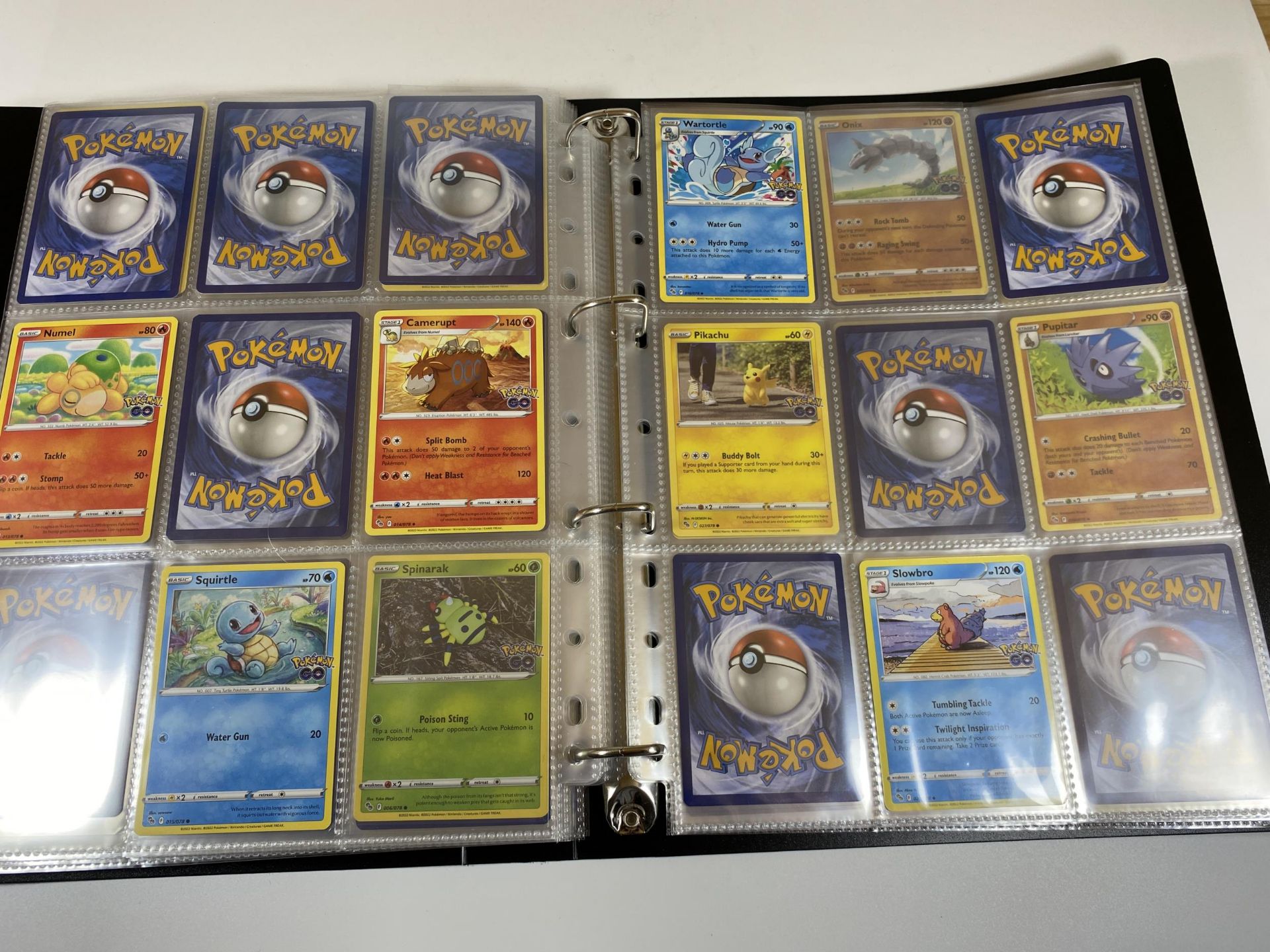 A FOLDER OF POKEMON CARDS, LOTS OF RARES, LARGE PART COMPLETE SETS ETC - Image 9 of 10