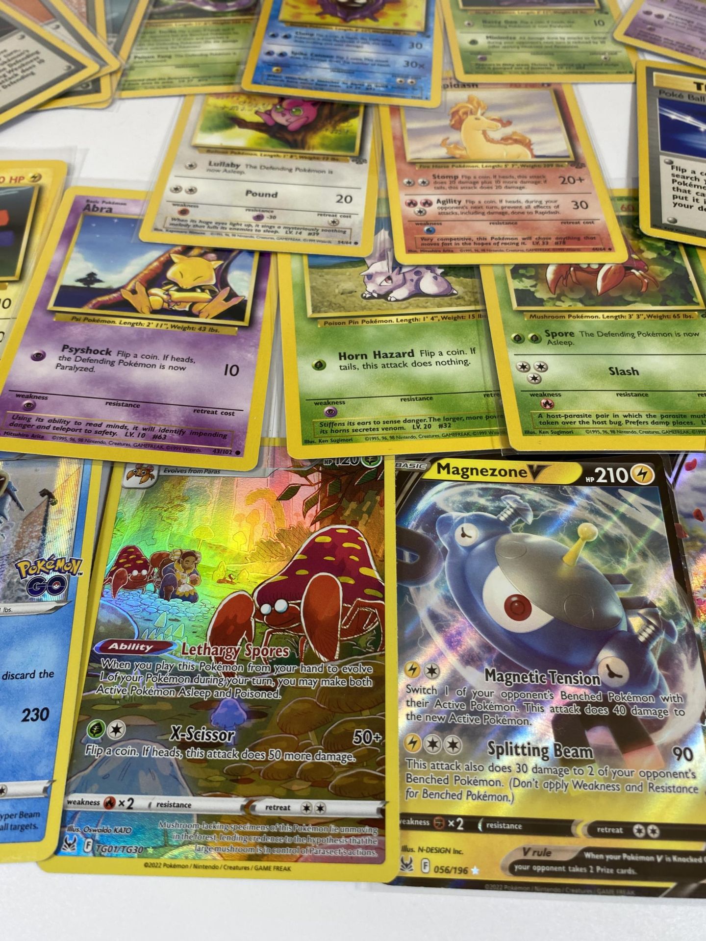 A FOLDER OF 1999 POKEMON CARDS & RARE CARDS - Image 3 of 6