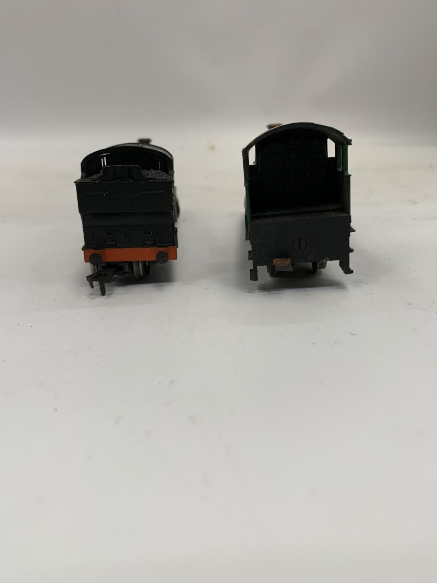 TWO 00 GAUGE STEAM ENGINES TO INCLUDE A 4-6-0 ALBERT HALL AND A 2-6-2 BR LIVERY NUMBER 6167 - Image 5 of 5