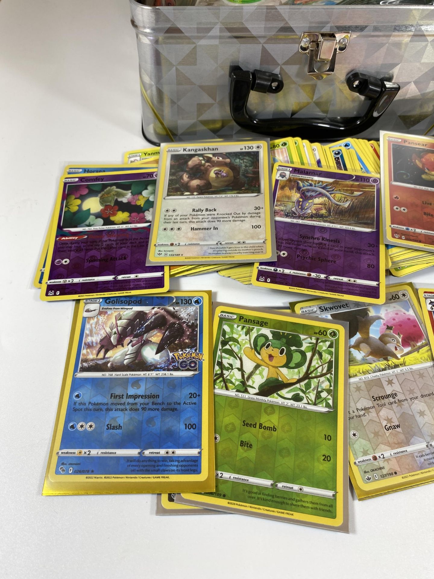 A POKEMON TIN TRAINER BOX FULL OF CARDS, GAME COUNTERS, RARES, HOLOS ETC - Image 4 of 5
