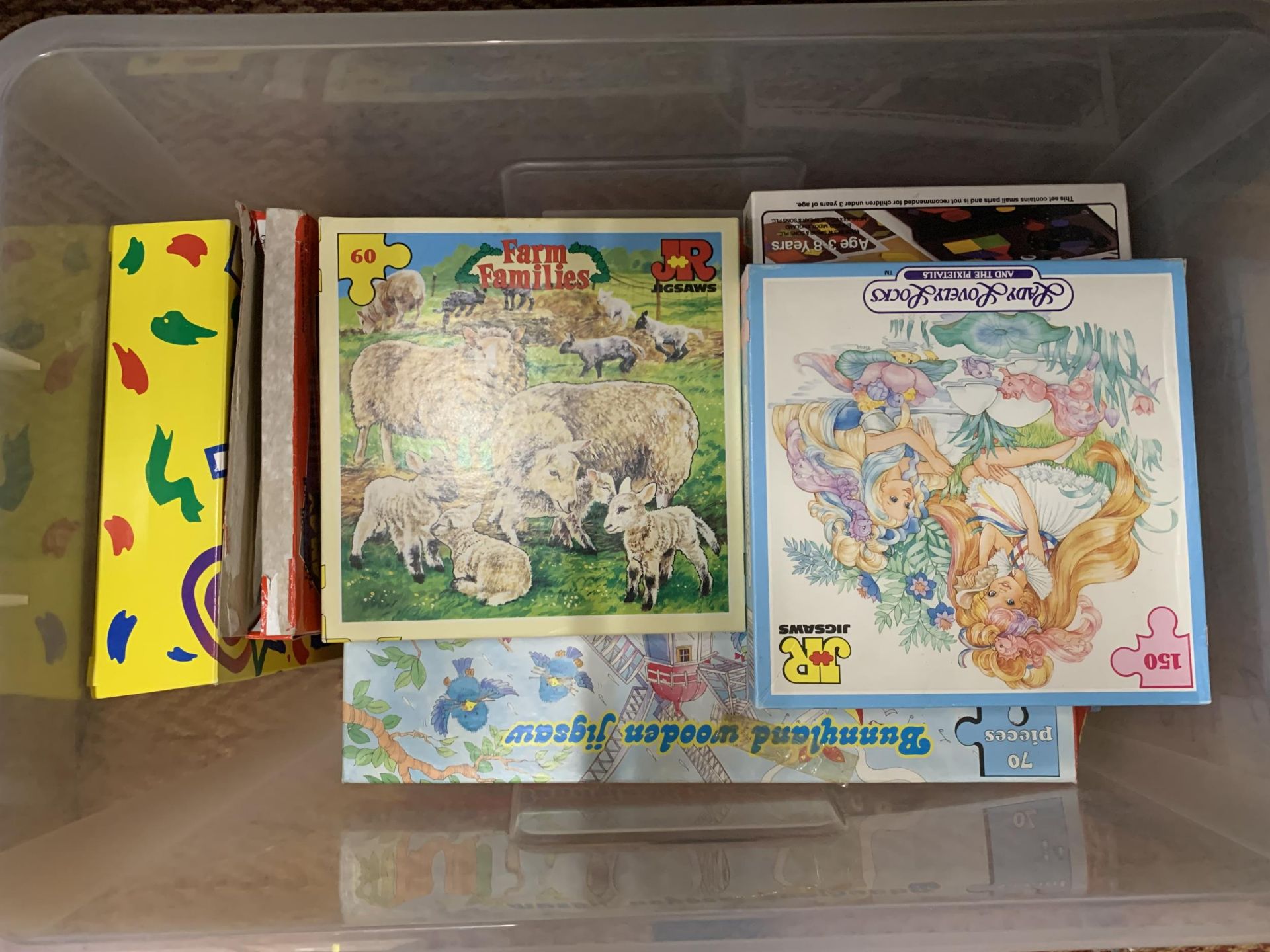 A QUANTITY OF JIGSAWS AND GAMES - Bild 5 aus 5