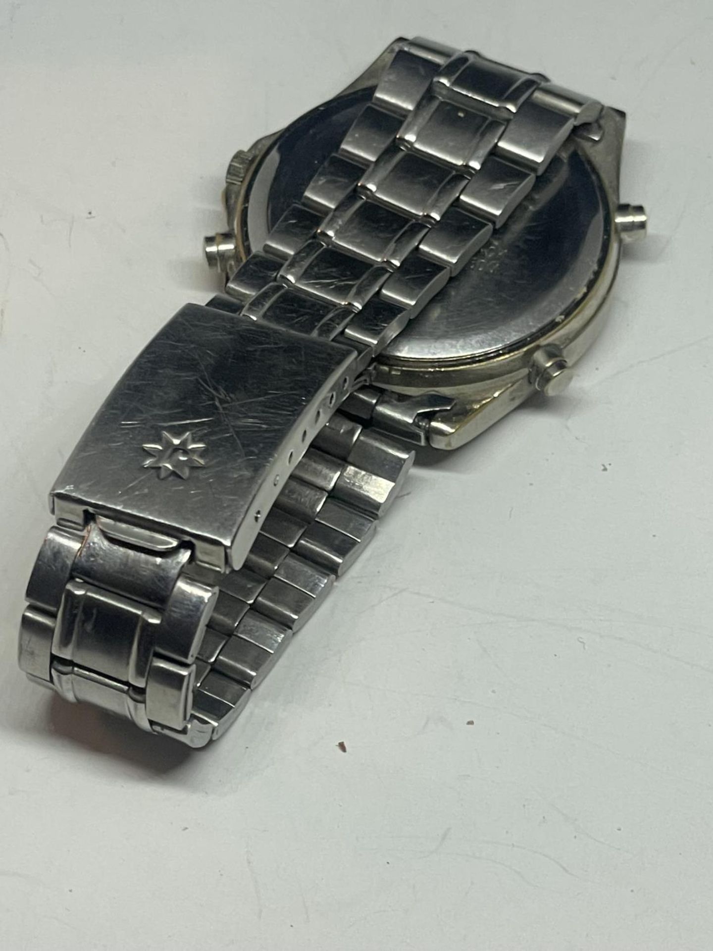 A JUNGHANS CHRONOGRAPH WATCH - Image 3 of 3