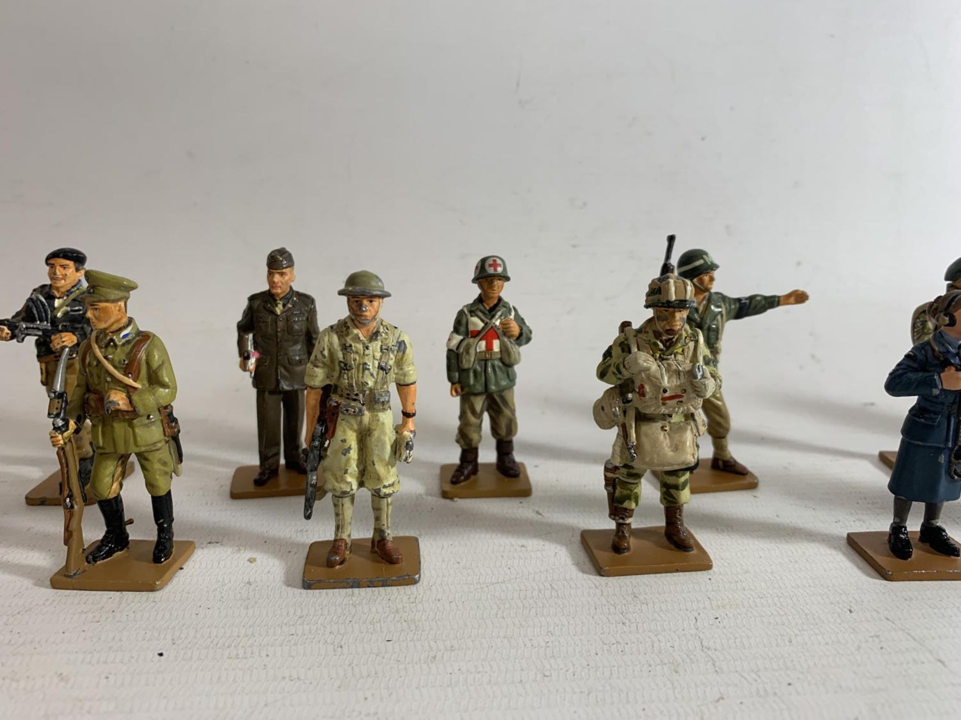 THIRTEEN DEL PRADO DIE CAST WORLD WAR TWO FIGURES OF ALLIED SOLDIERS TO INCLUDE USA, BRITAIN AND - Image 3 of 8