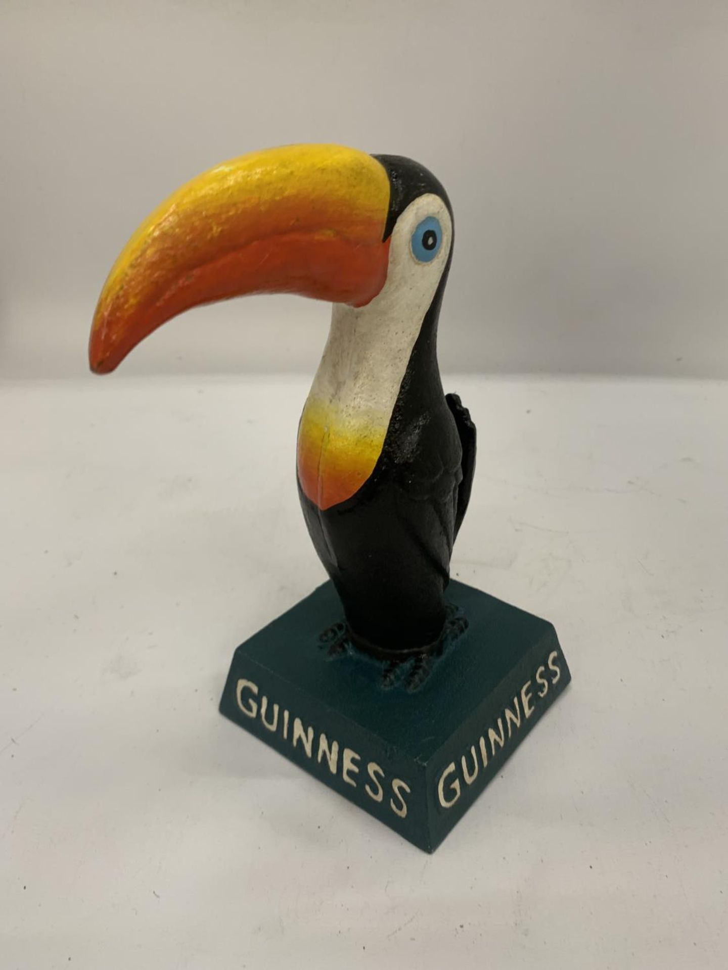 A CAST GUINNESS TOUCAN HEIGHT 20CM