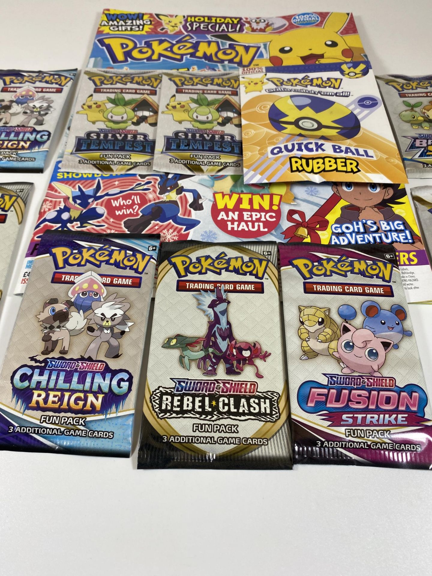 A COLLECTION OF POKEMON SWORD & SHIELD PACKS, MAGAZINE WITH PACKS ETC - Image 4 of 4
