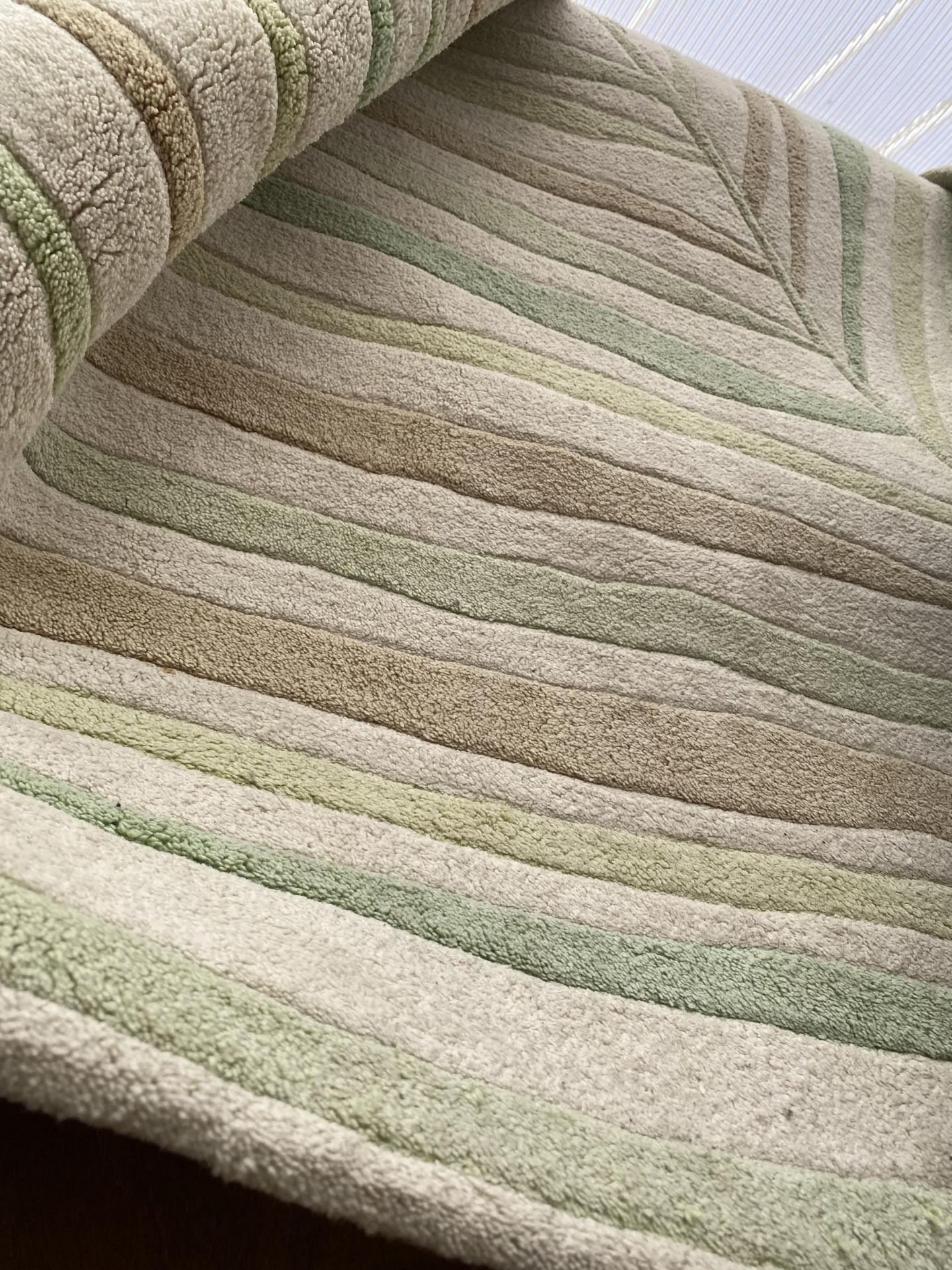 A MODERN CREAM STRIPED RUG - Image 2 of 2