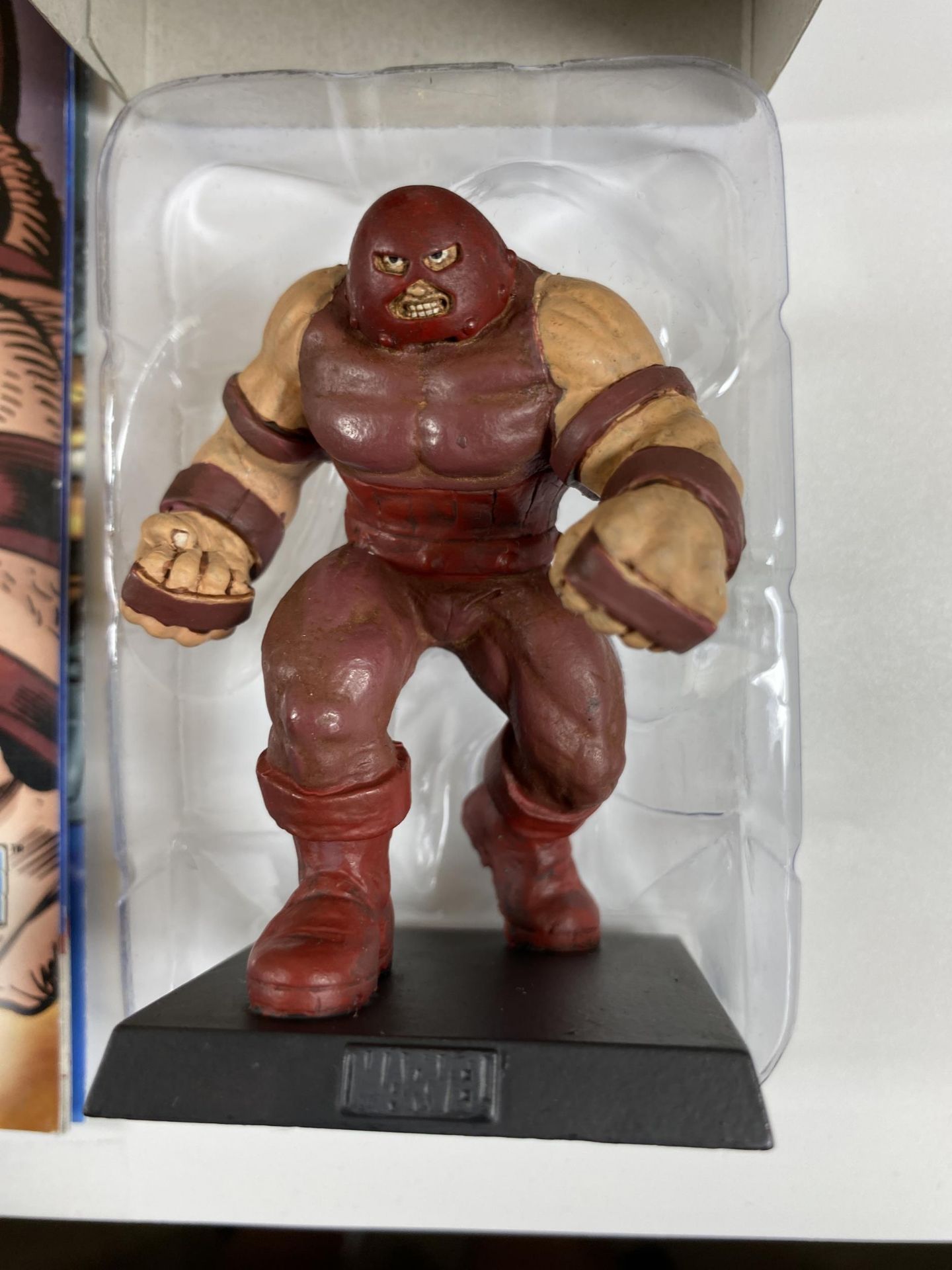 A BOXED THE CLASSIC MARVEL COLLECTION SPECIAL FIGURE - 'THE X-MEN JUGGERNAUT' , WITH MAGAZINE - Image 3 of 4