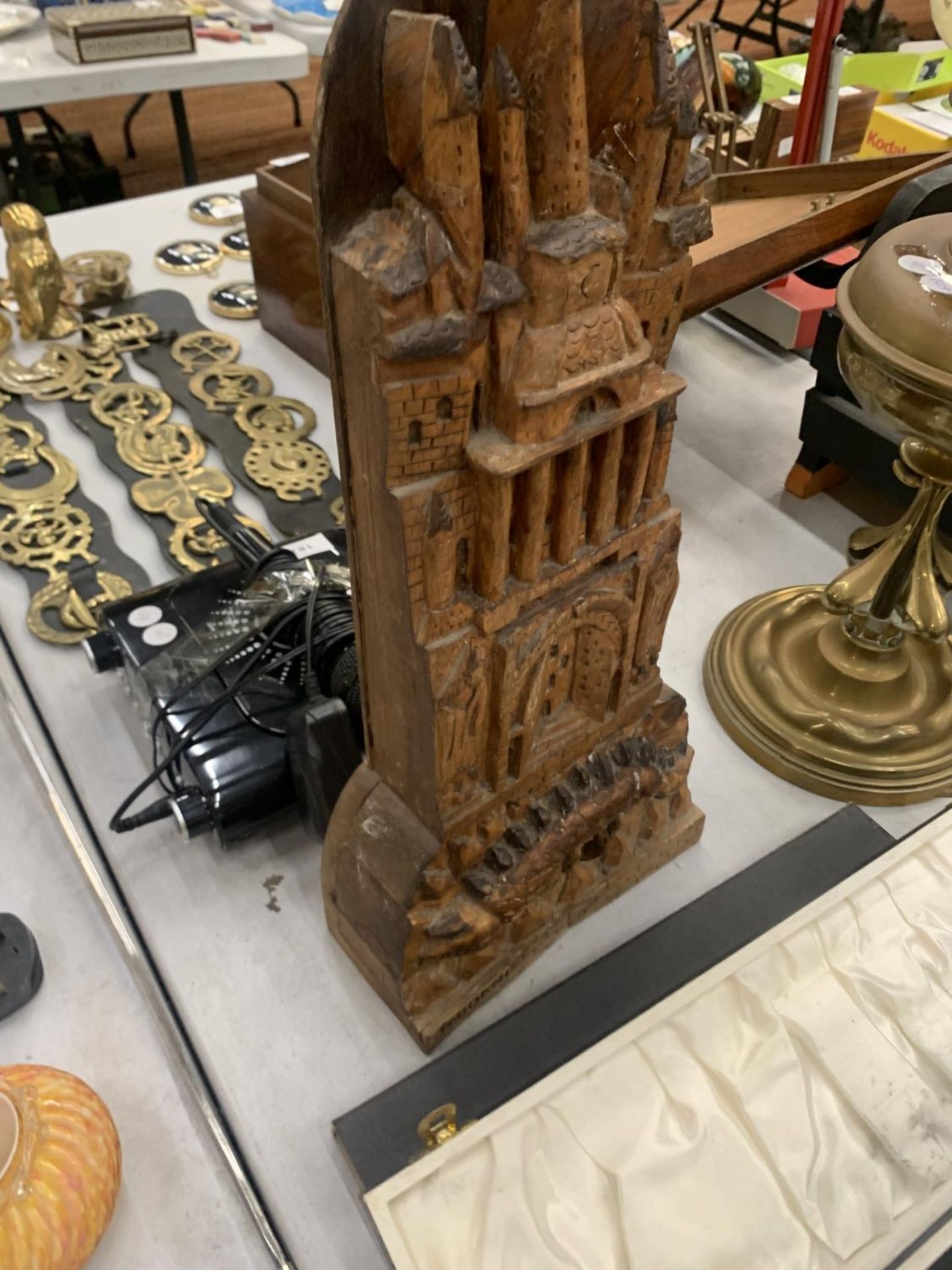 A VINTAGE WOODEN CARVING OF A CASTLE WITH A CREATURE UNDERNEATH SIGNED SOUDANI, HEIGHT 45CM - Image 2 of 3