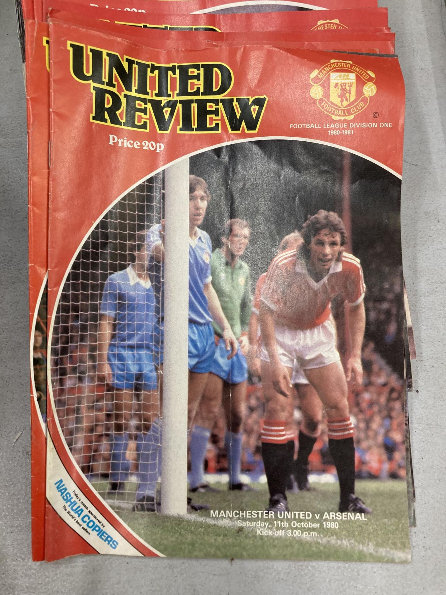 A COLLECTION OF MANCHESTER UNITED HOME PROGRAMMES 1979 - 1989, APPROX 92 IN TOTAL - Image 3 of 4