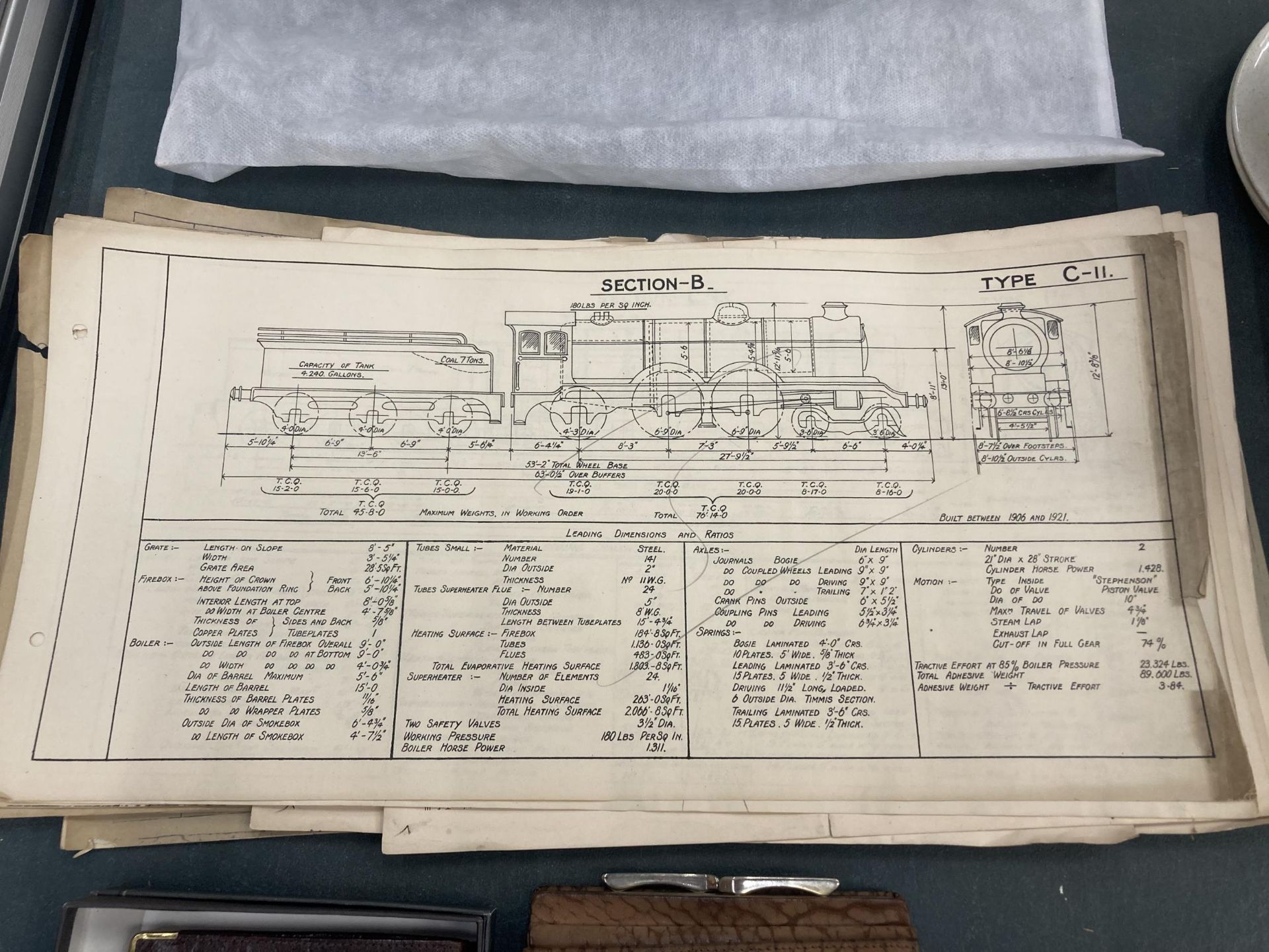 A COLLECTION OF VINTAGE STEAM TRAIN LOCOMOTIVE BLUEPRINTS - Image 2 of 3