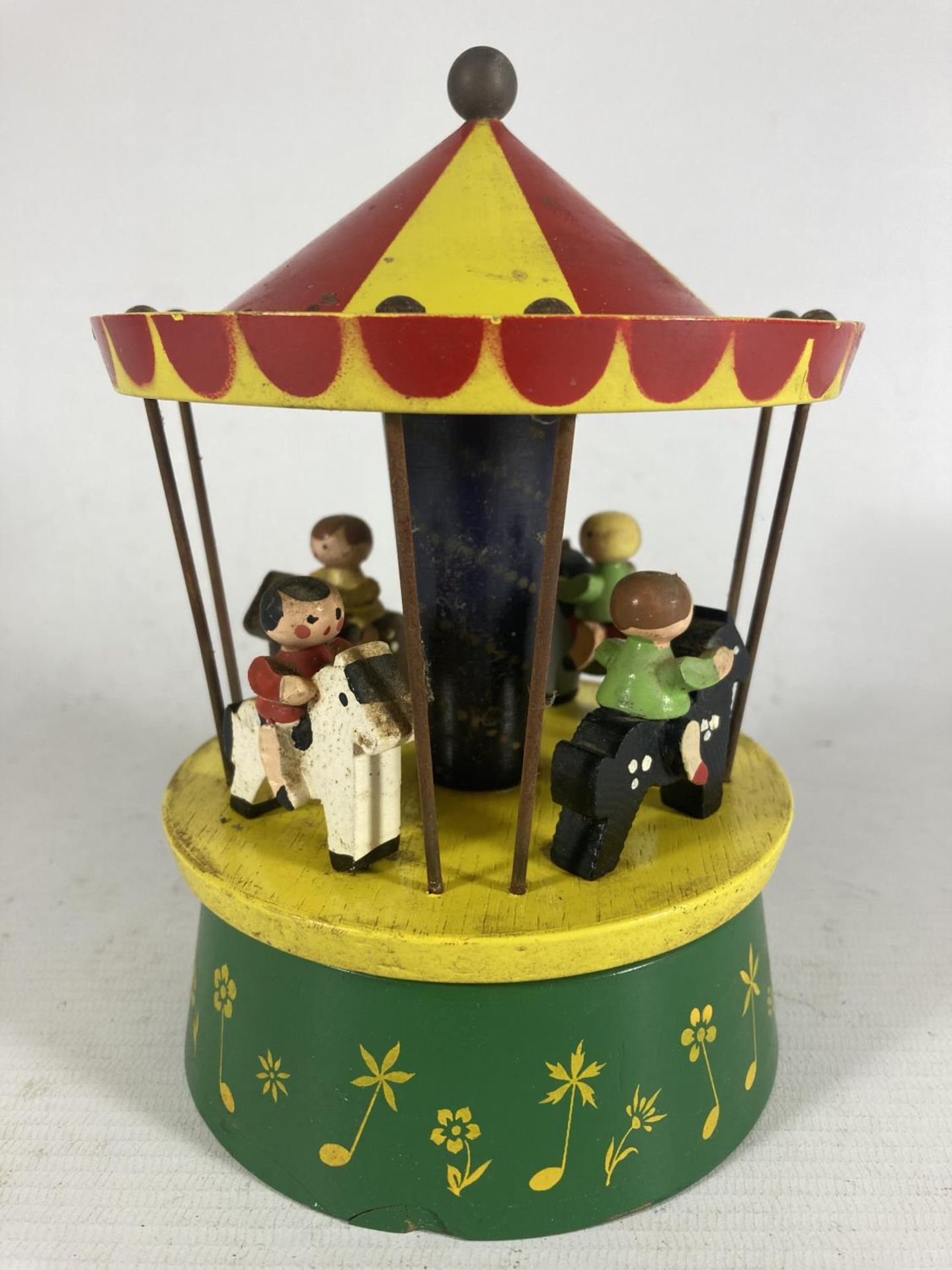 A RARE VINTAGE REUGE WODDEN MERRY-GO-ROUND WITH SWISS MUSICAL MOVEMENT - Image 2 of 4