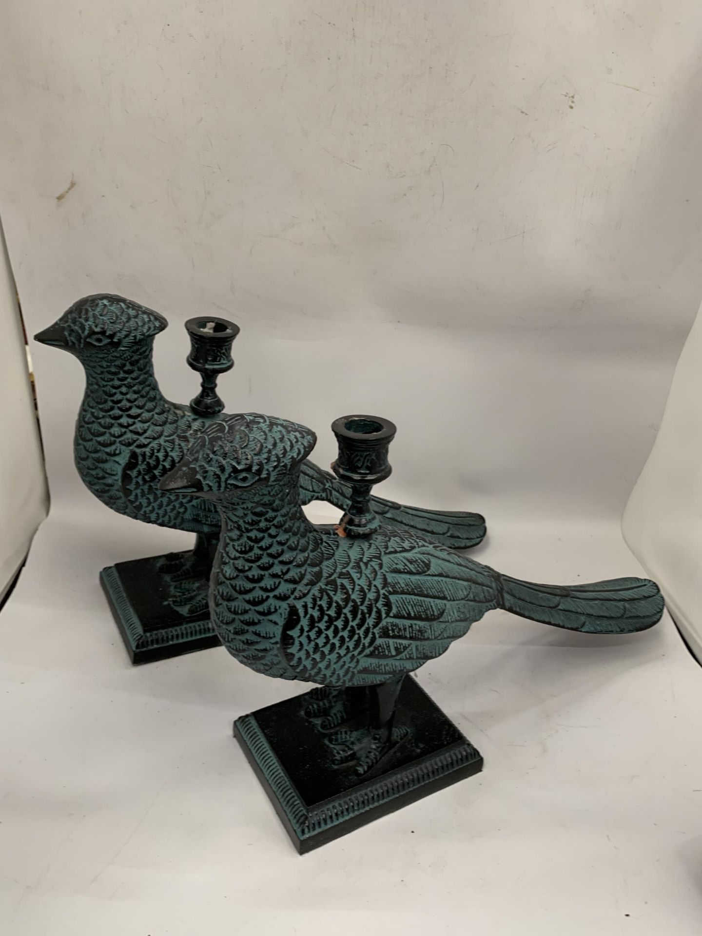 TWO UNUSUAL TURQUOISE BIRD DESIGN CANDLE HOLDERS, LENGTH 36CM - Image 2 of 3