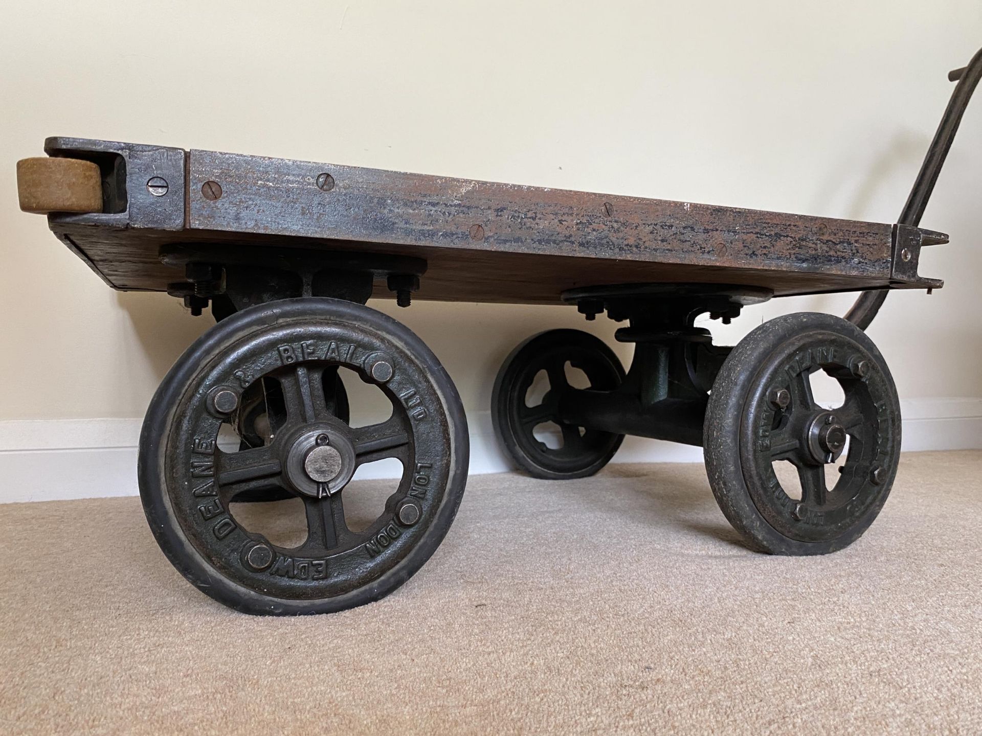 A VINTAGE BANKERS BULLION PLATFORM TROLLEY BY EDWARD, DEANE & BEALE LTD ENGINEERS, LONDON BRIDGE - Image 3 of 7