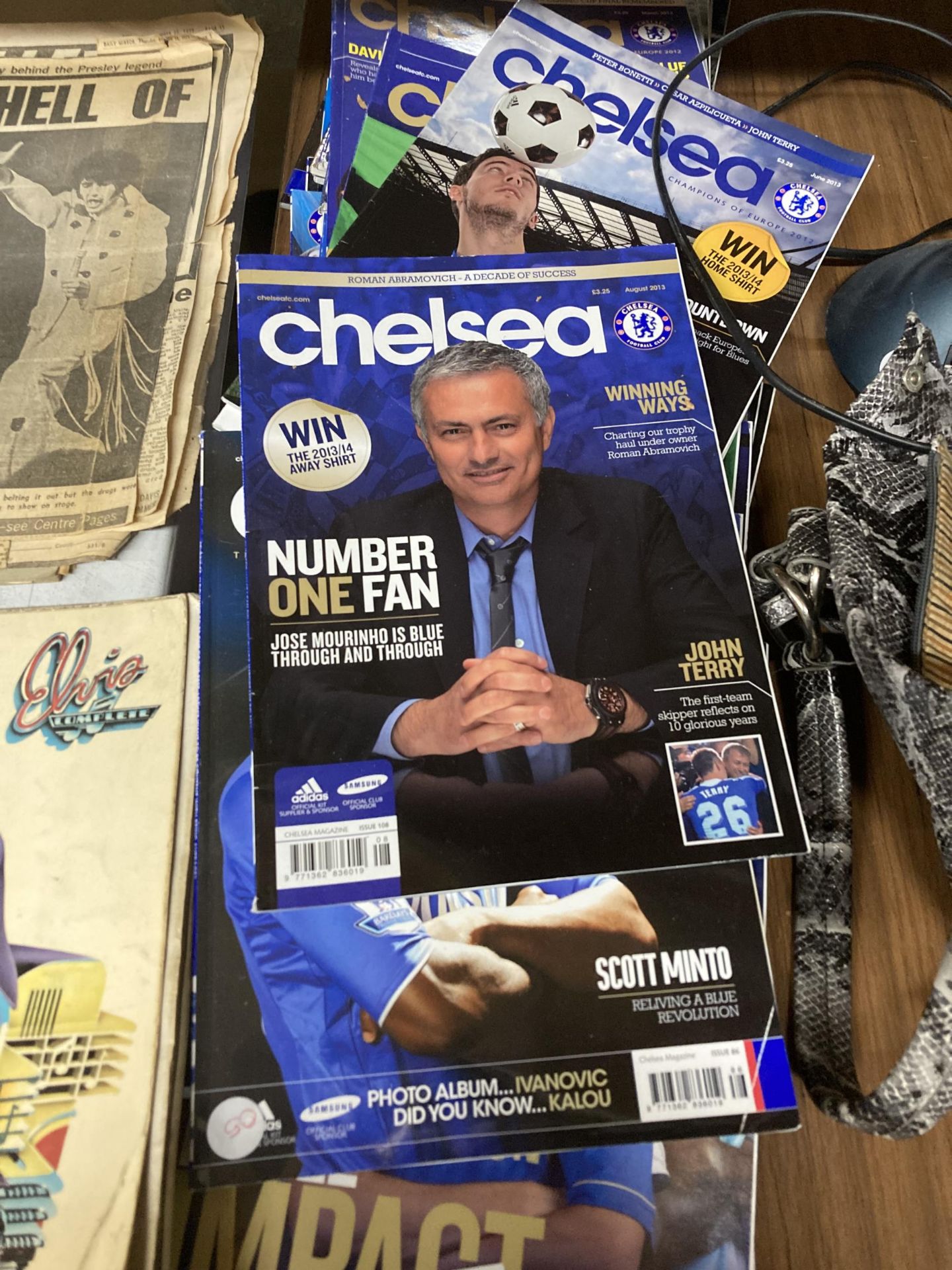 FORTY CHELSEA FC GLOSSY MONTHLY MAGAZINES