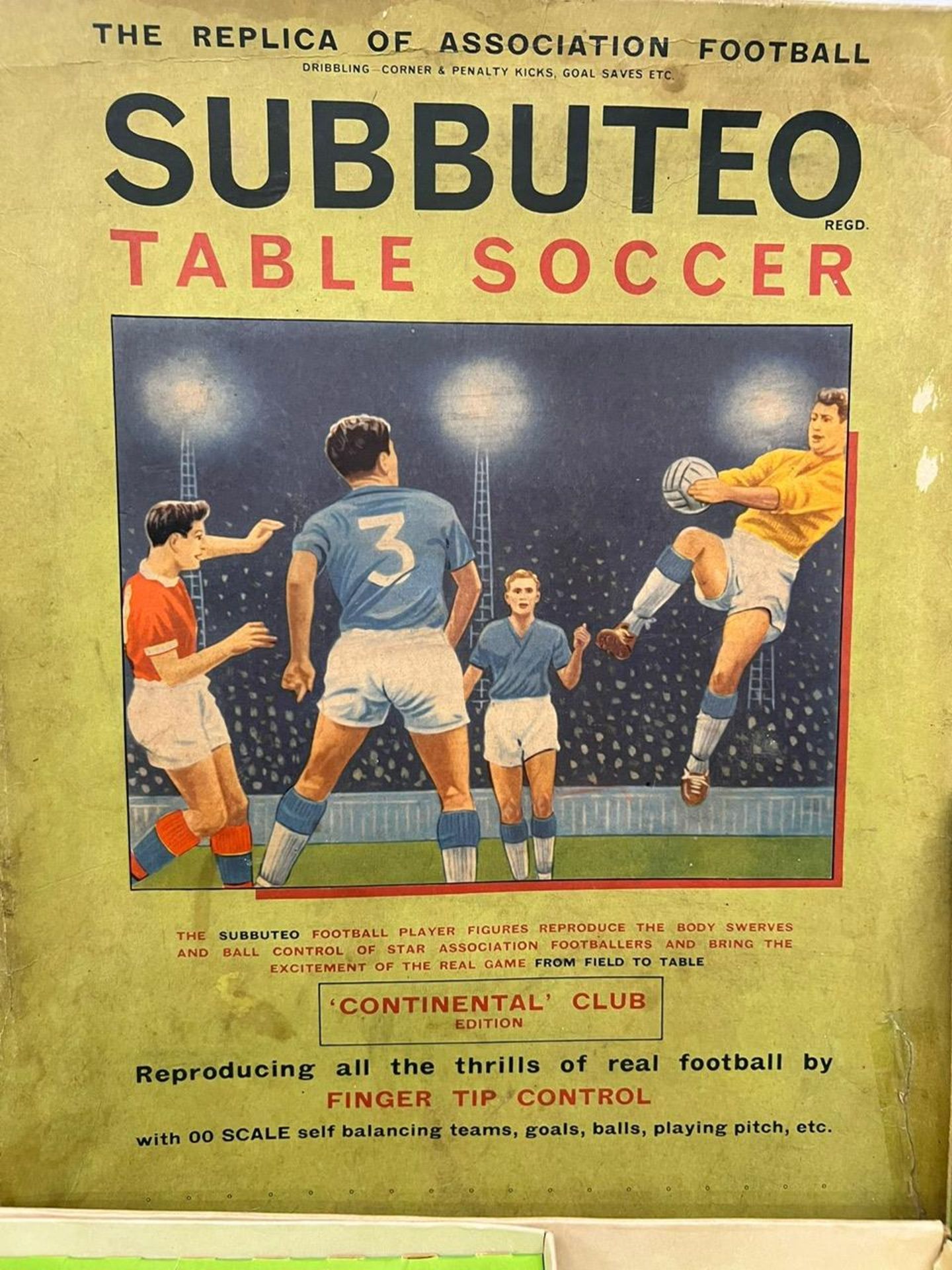 A LARGE QUANTITY OF VINTAGE SUBBUTEO ITEMS - TEAMS, PART TEAMS PITCH, THROW INS, NETS ETC - Image 5 of 8