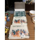 A MIXED LOT OF FOOD FIGHTERS ARMY MEN PARTY PIECES, BOXED