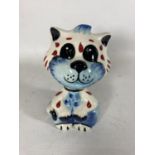 A LORNA BAILEY HANDPAINTED AND SIGNED CAT - TAD