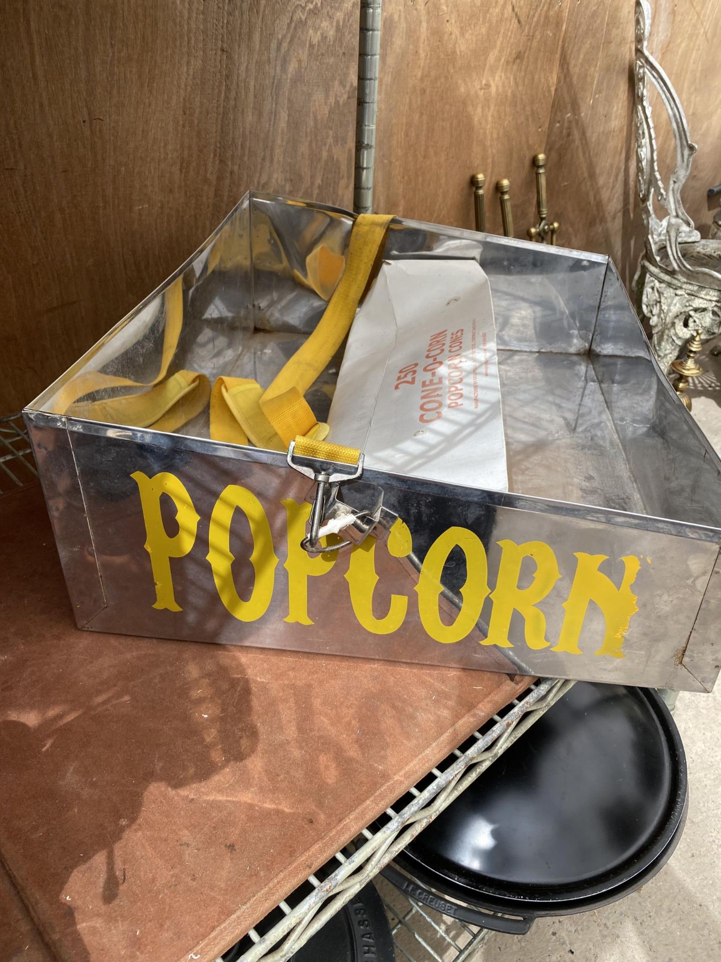 A METAL POPCORN SELLERS TRAY - Image 2 of 4