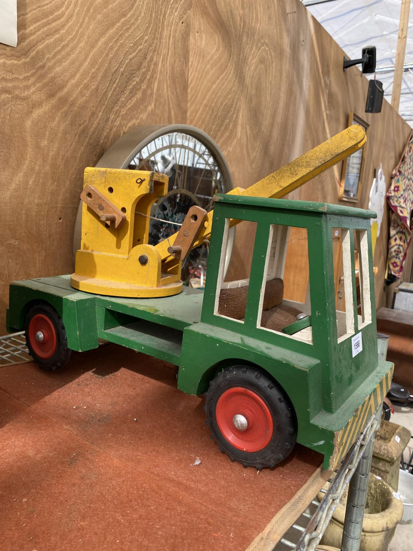 A VINTAGE WOODEN CHILDRENS TOY CRANE - Image 3 of 6