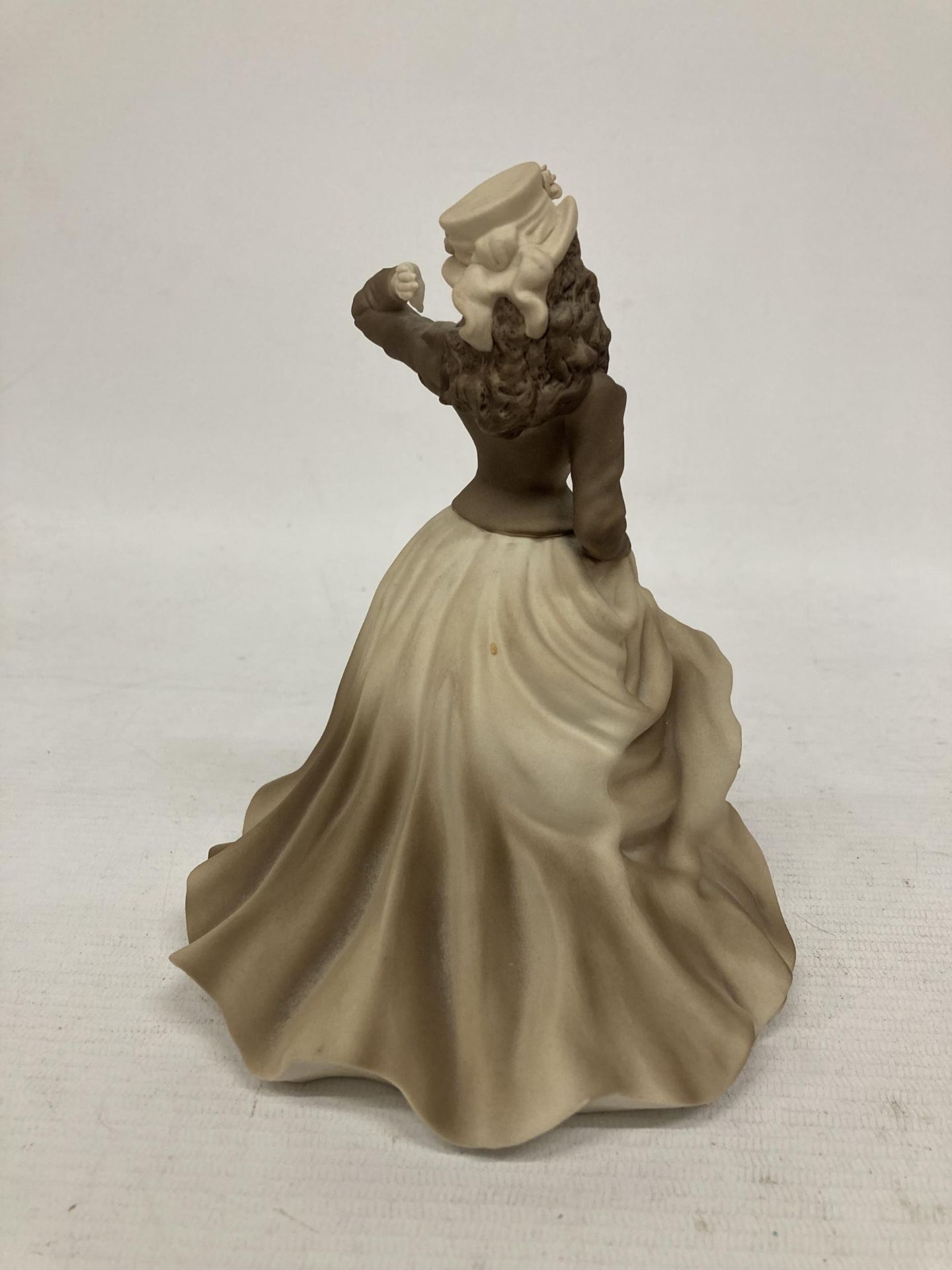 A COALPORT BEAU MONDE FIGURINE "MEG" WITH A MATT FINISH - Image 3 of 5