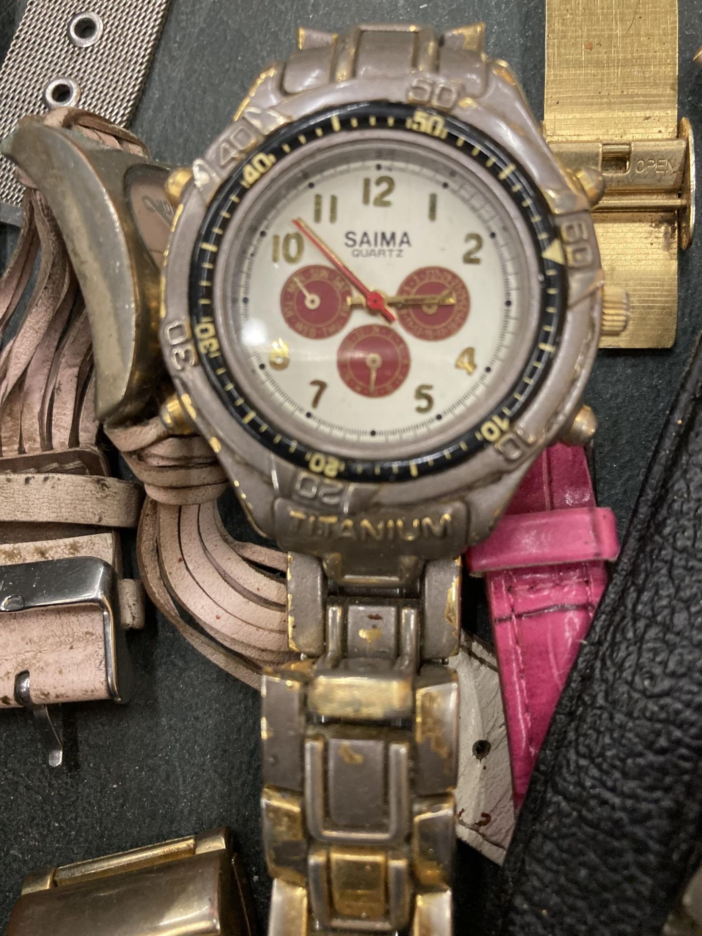 A COLLECTION OF WATCHES, BOXED HENLEY ETC - Image 4 of 5