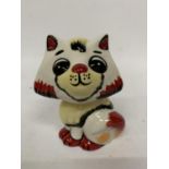 A LORNA BAILEY HAND PAINTED AND SIGNED HONEY CAT