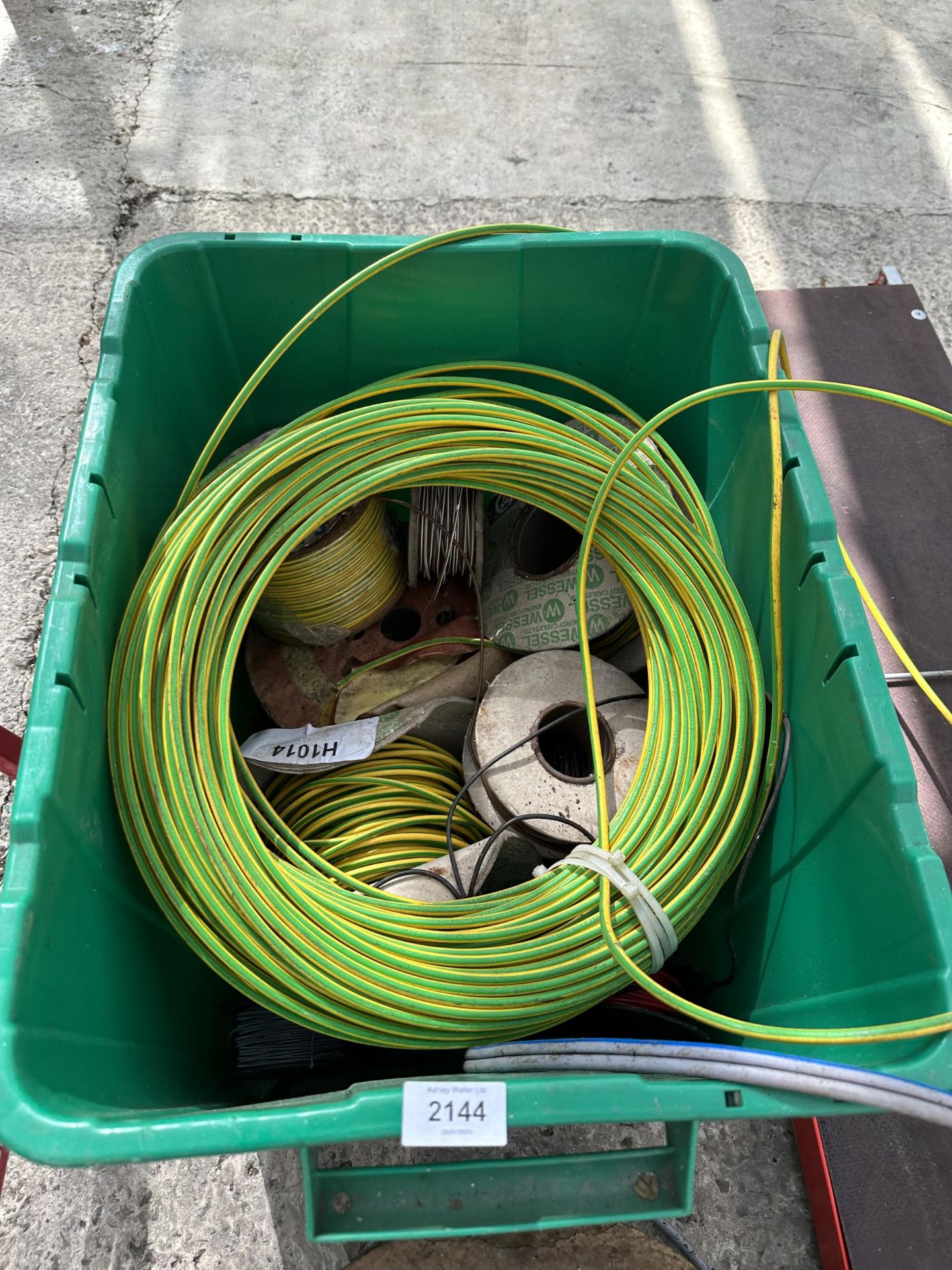 AN ASSORTMENT OF PART ROLLS OF ELECTRIC WIRE - Image 2 of 2