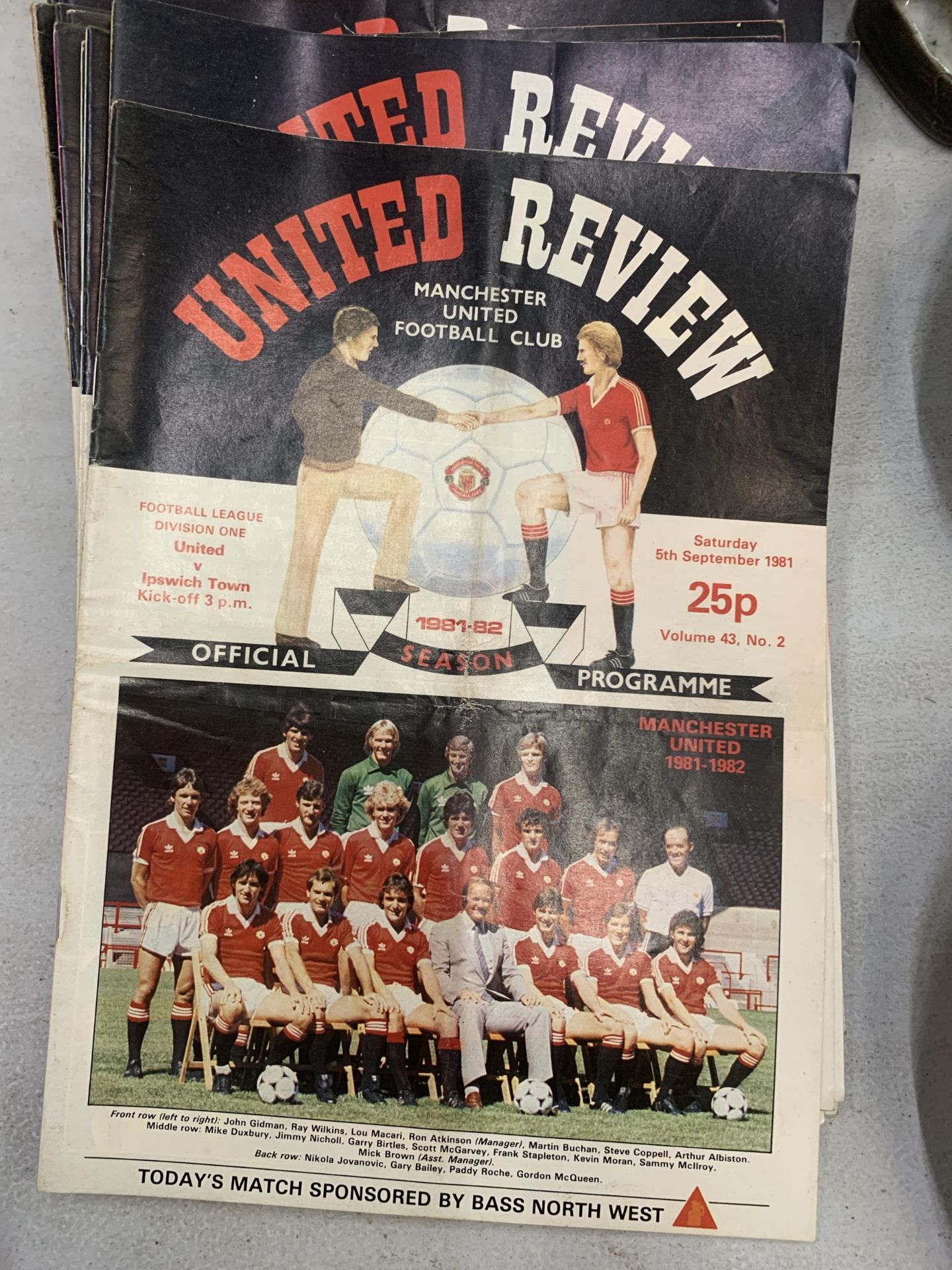 A COLLECTION OF MANCHESTER UNITED HOME PROGRAMMES 1979 - 1989, APPROX 92 IN TOTAL - Image 5 of 5